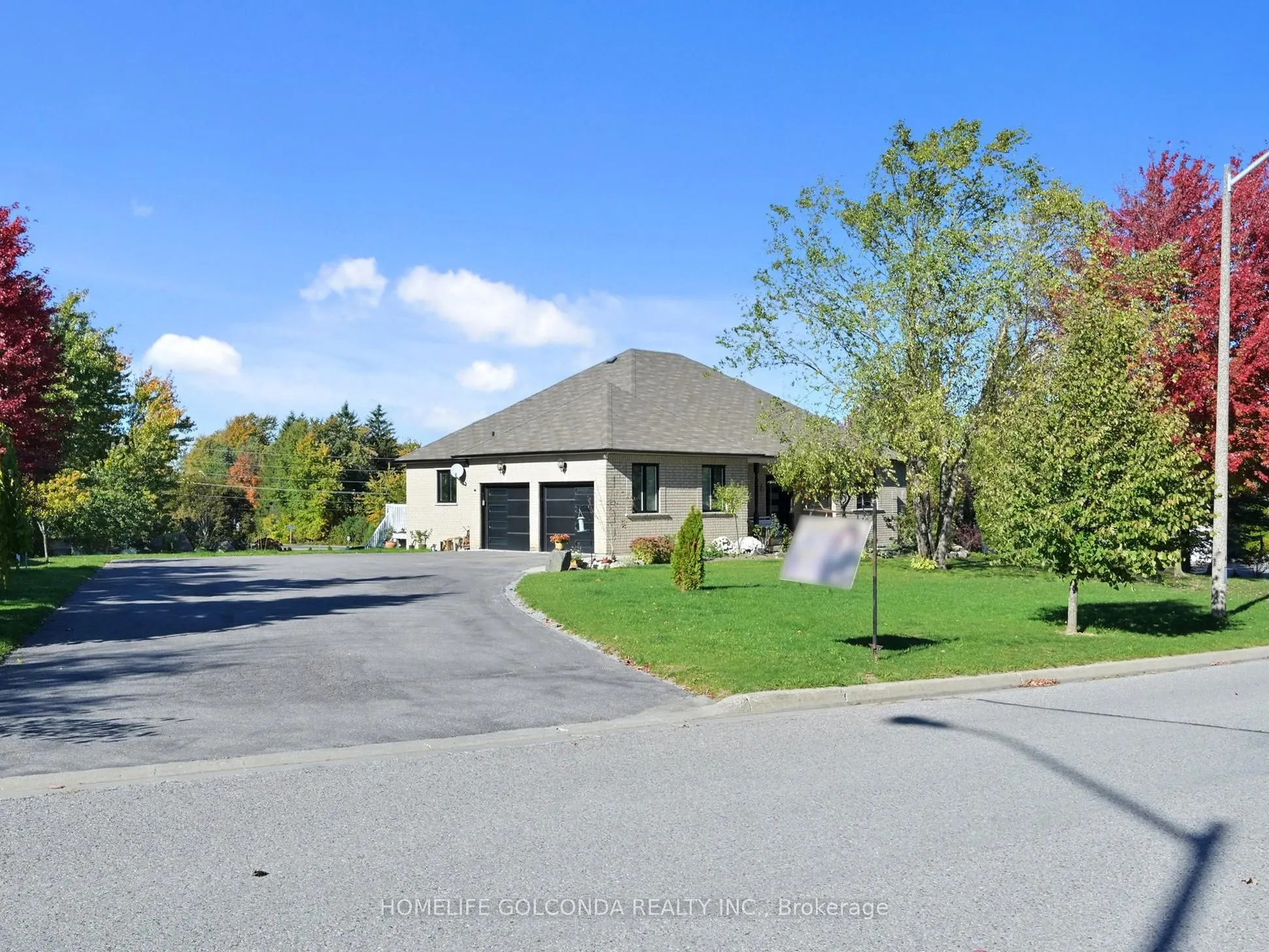 4 Deer Ridge Road