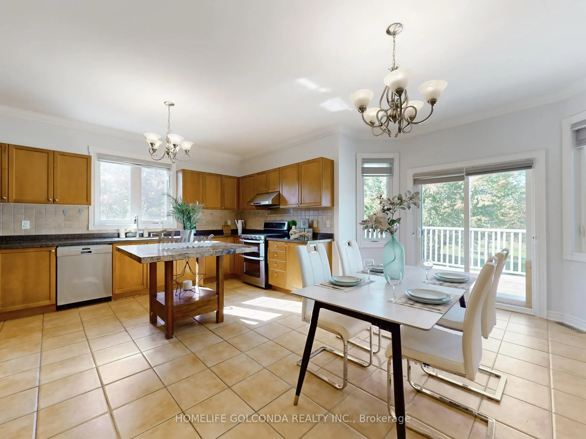 4 Deer Ridge Road