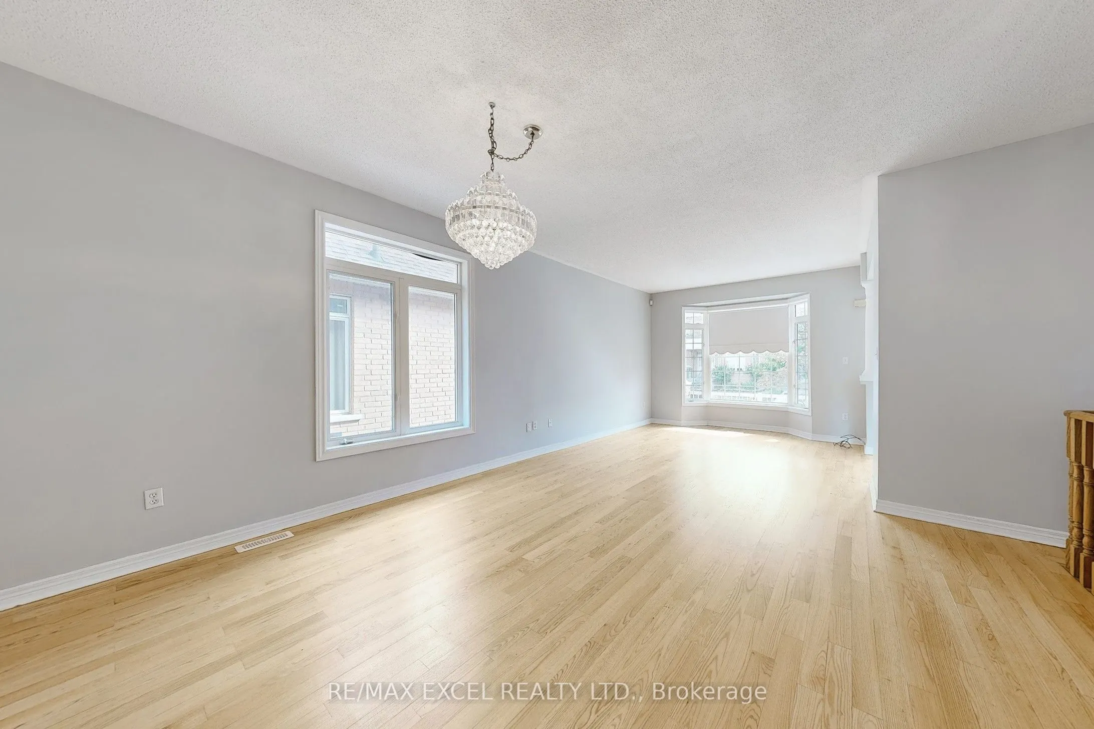 38 Ayhart Street