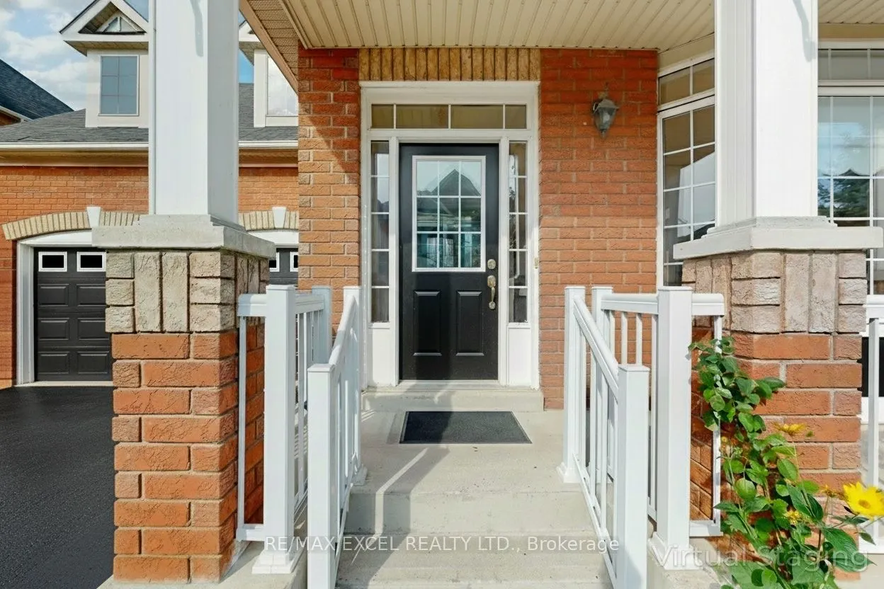 38 Ayhart Street