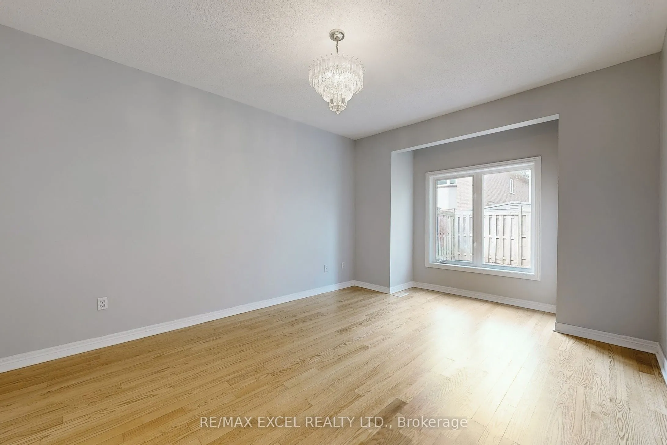 38 Ayhart Street