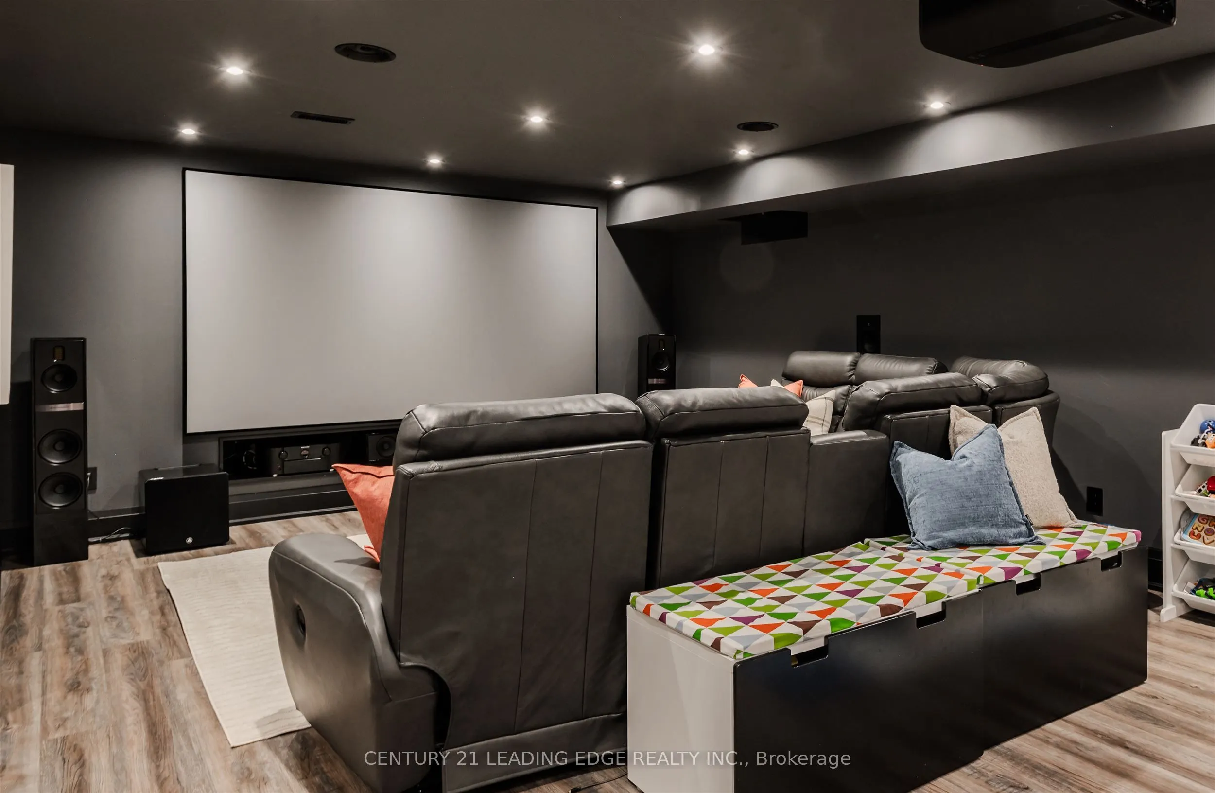 82 Gibson Circle