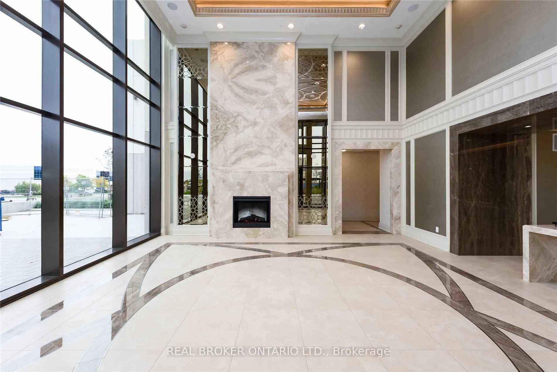 9075 Jane Street, #1110