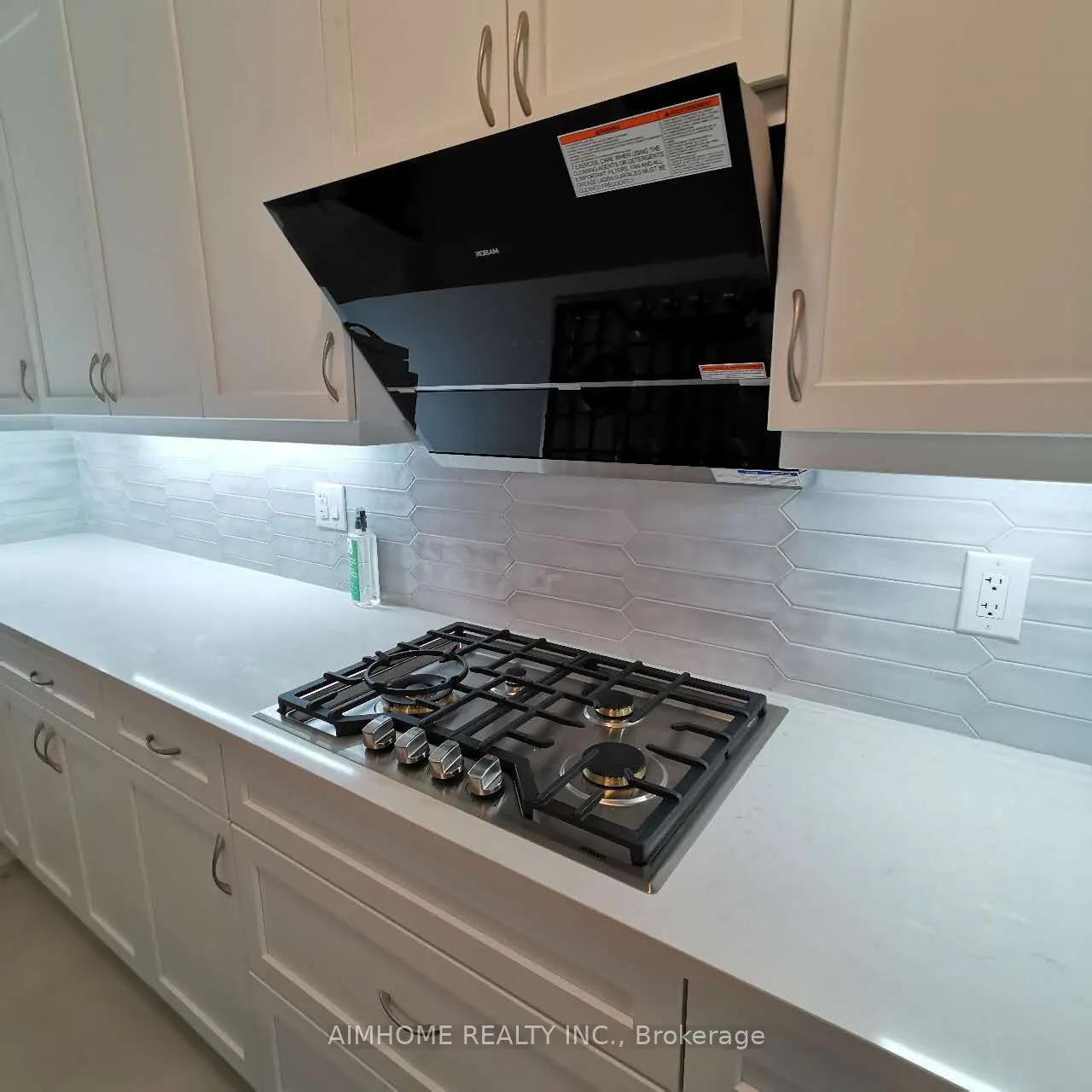 26 Navitas Crescent