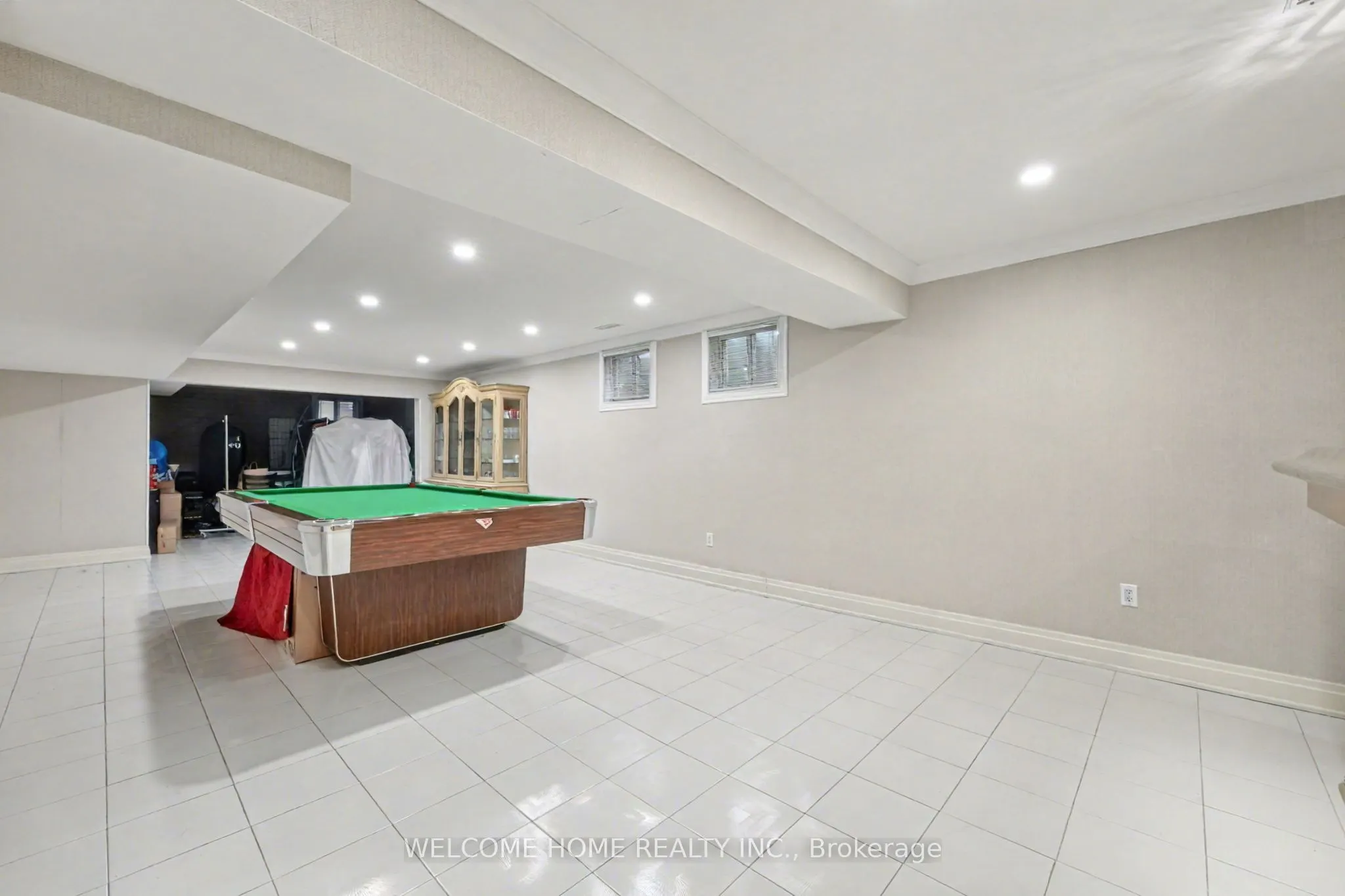 32 Colton Crescent S