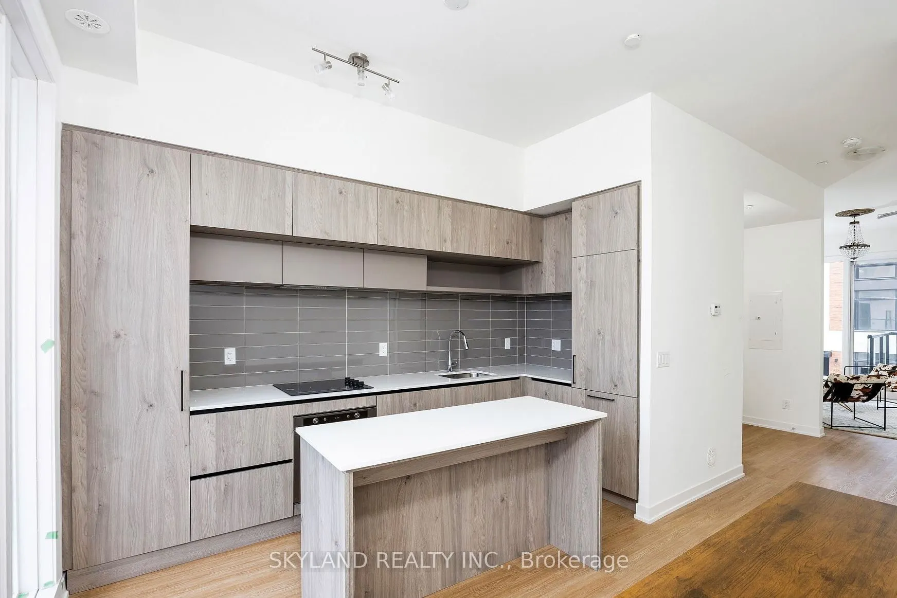 7 Steckley House Lane, #TH 610