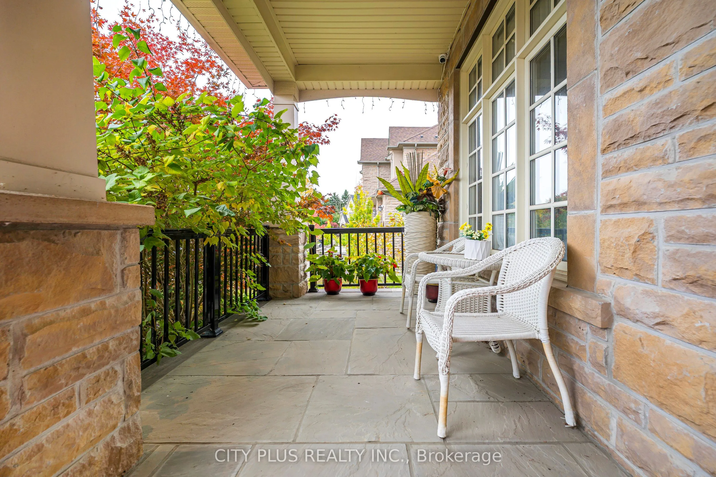 19 Royal County Down Crescent