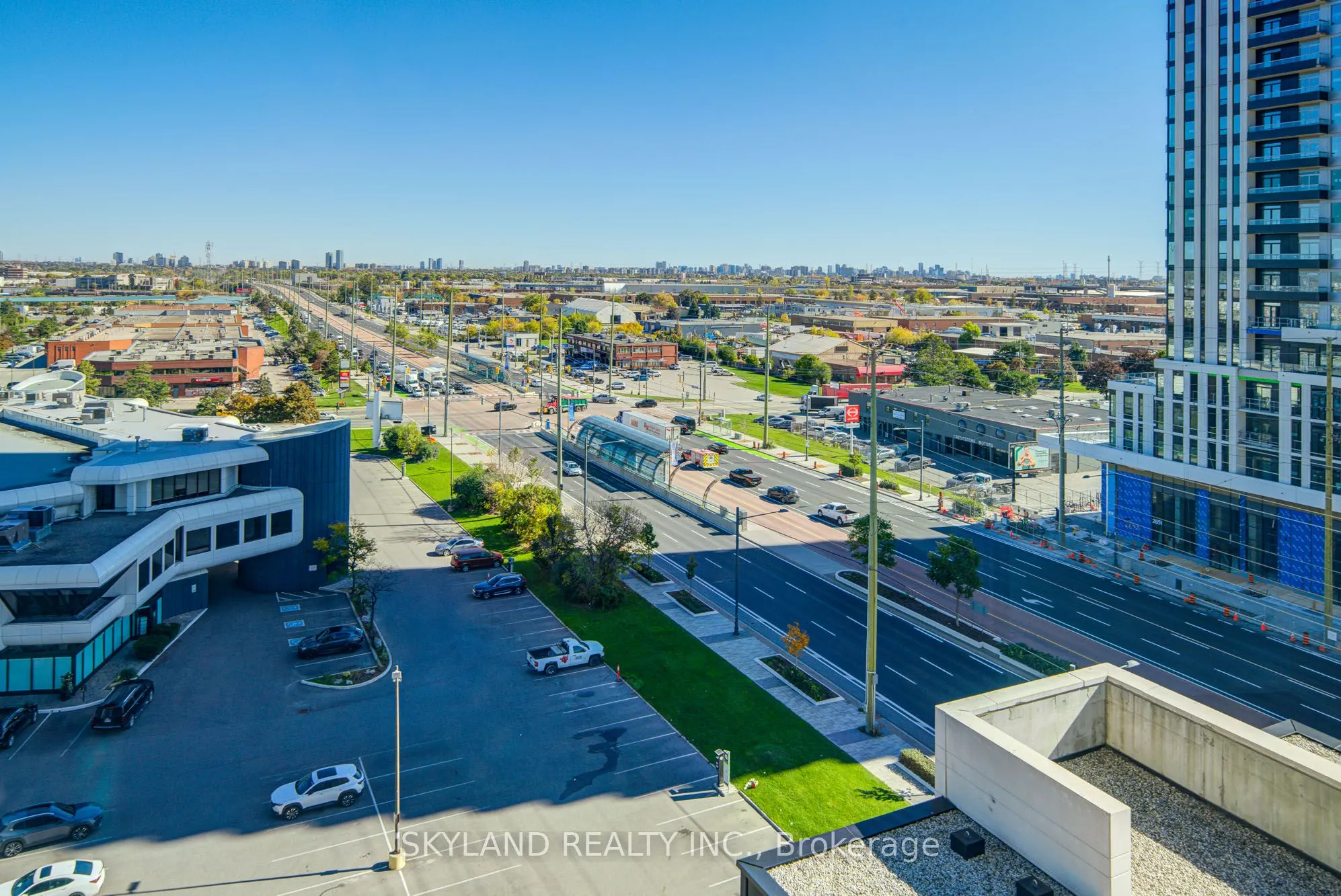 2900 Highway 7 Road, #903