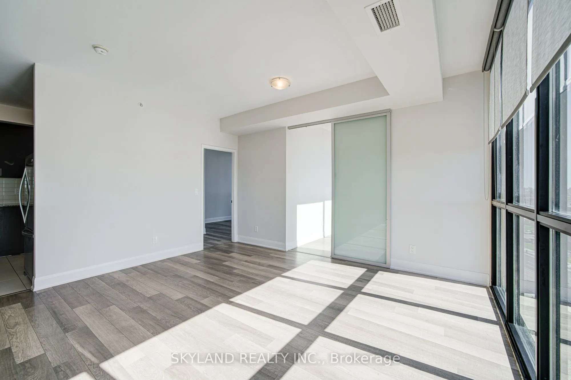 2900 Highway 7 Road, #903