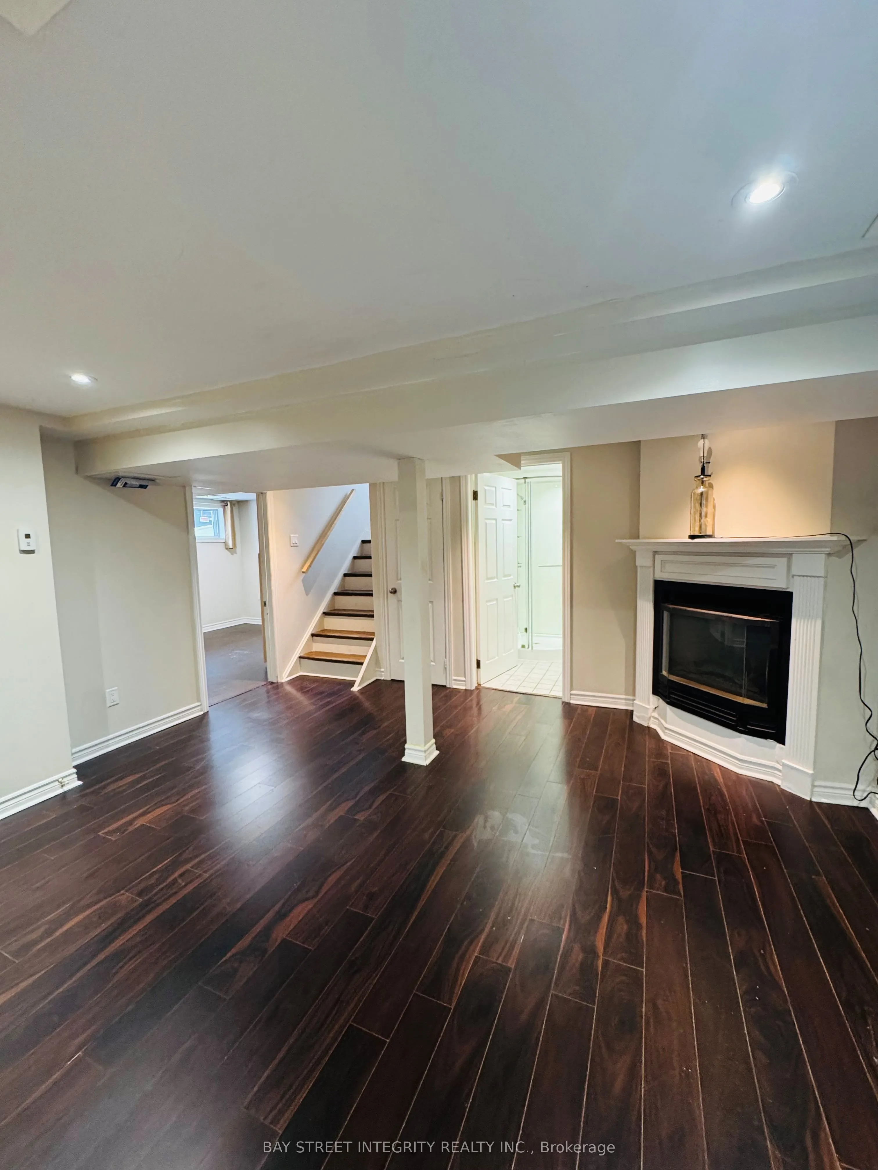 120 Lawrence Avenue