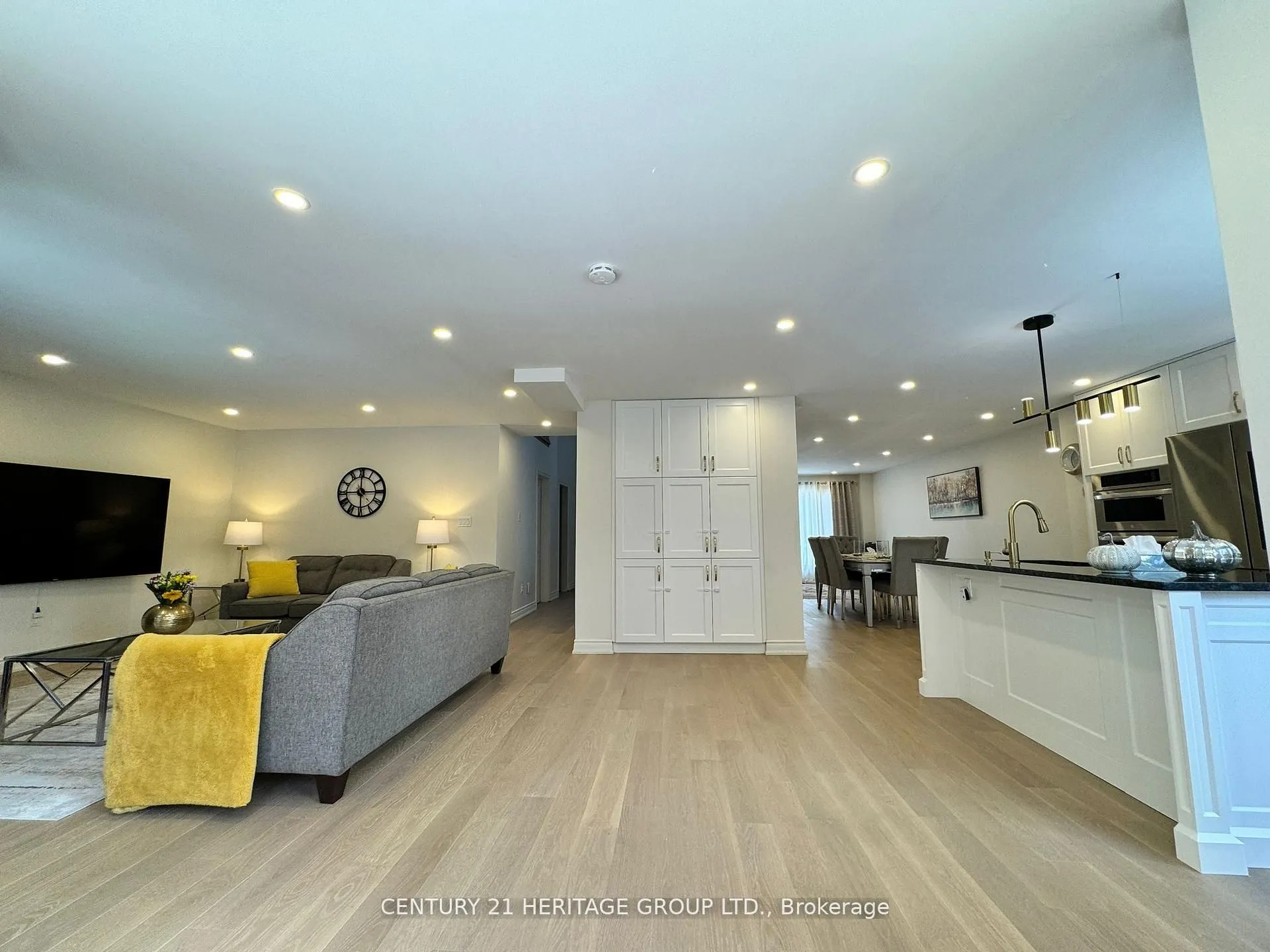378 Dorchester Street