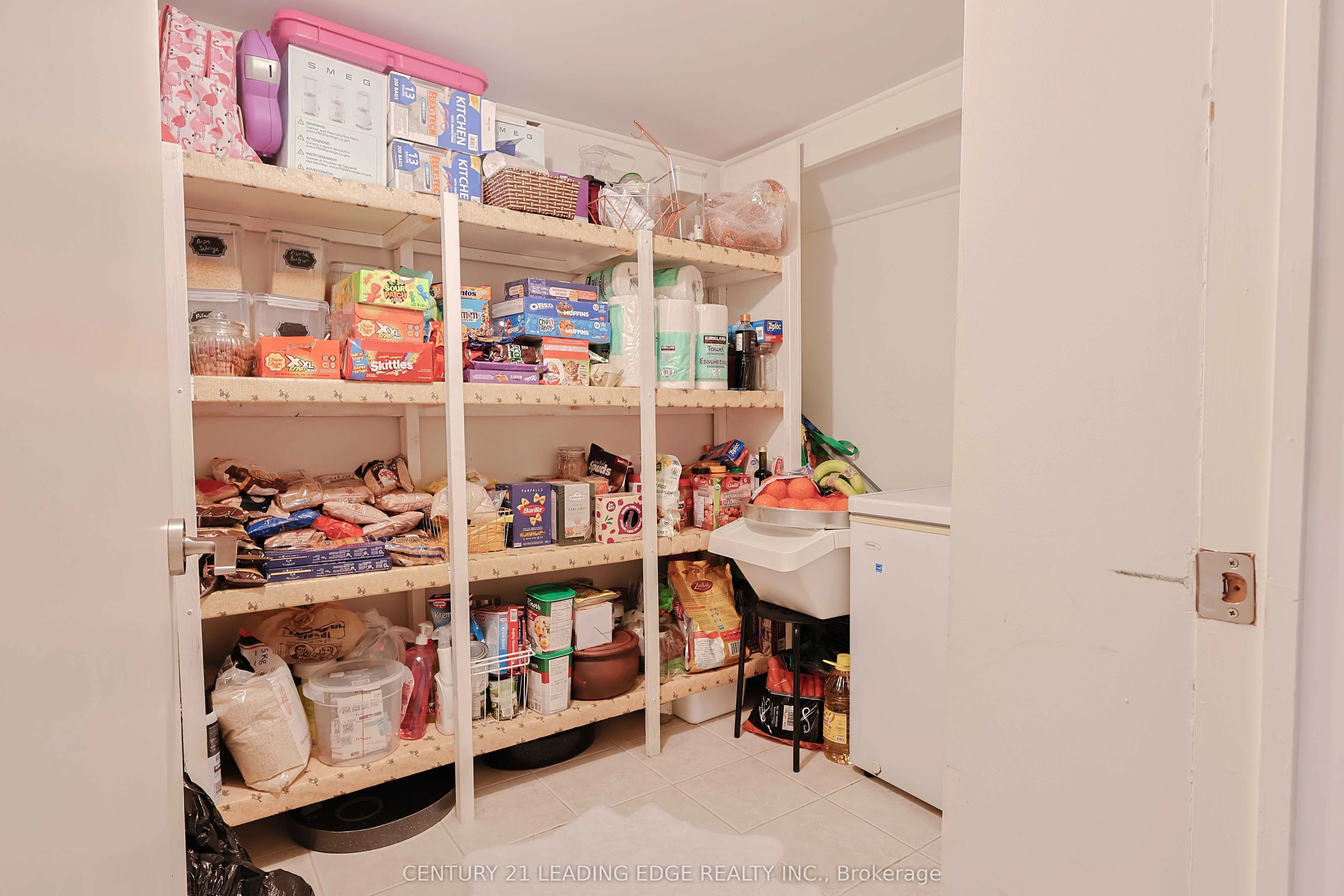 28 Sylwood Crescent
