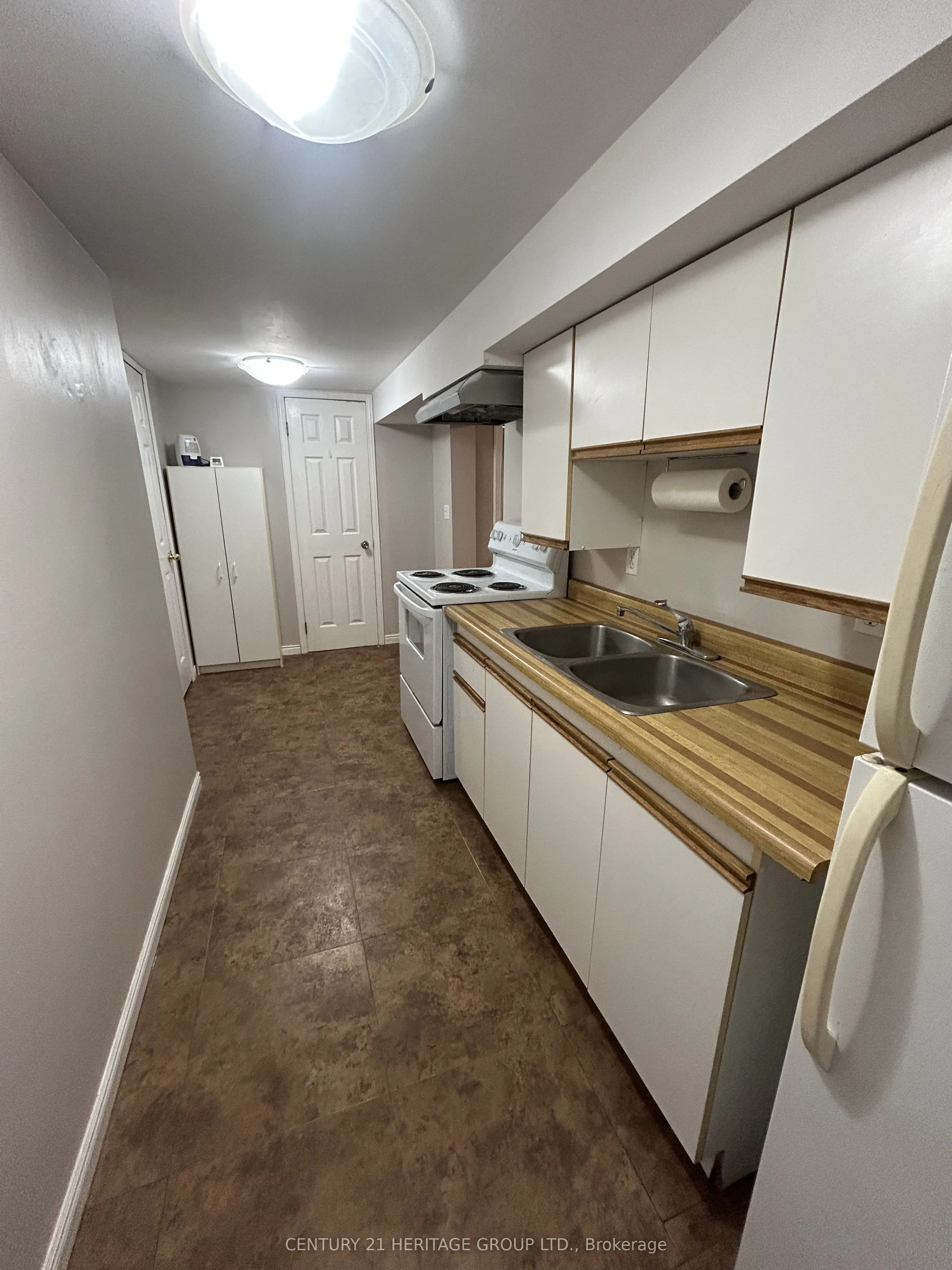 137 Gurnett Street, #Bsmt