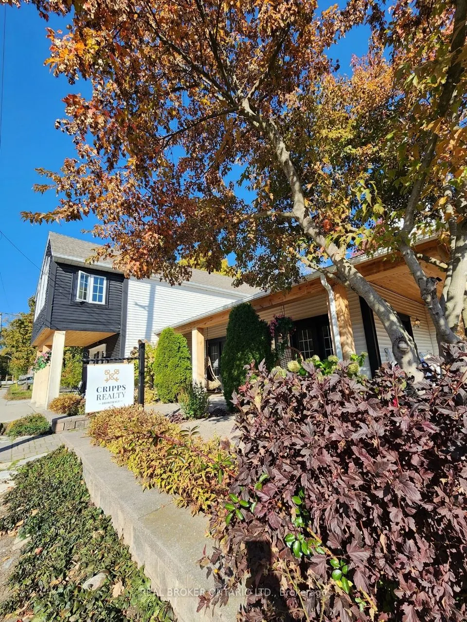 1 Dufferin Street