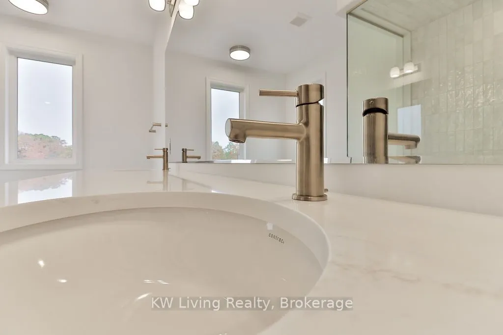 20 Berczy Manor Crescent