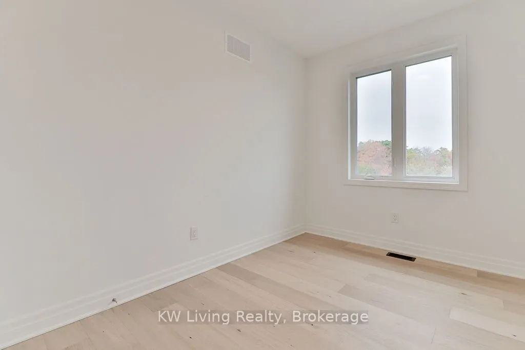 20 Berczy Manor Crescent