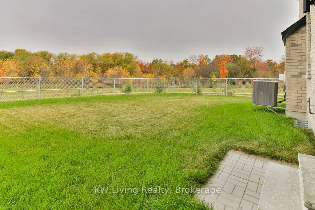20 Berczy Manor Crescent