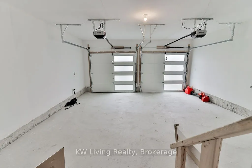 20 Berczy Manor Crescent