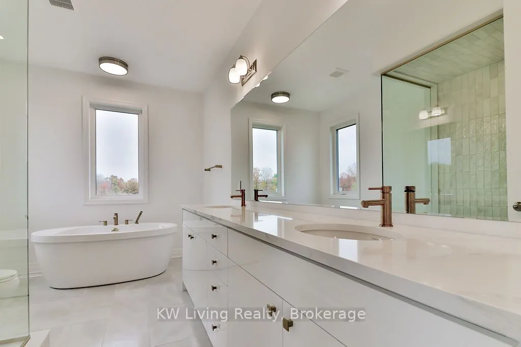 20 Berczy Manor Crescent