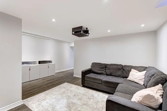 49 Humber Forest Court