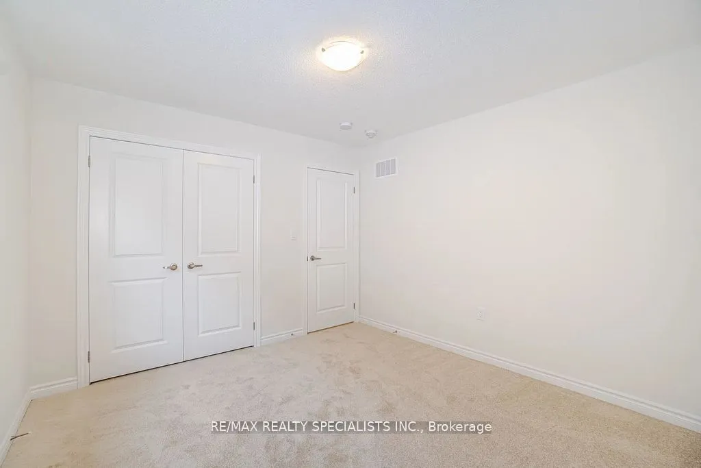 1503 Prentice Road W