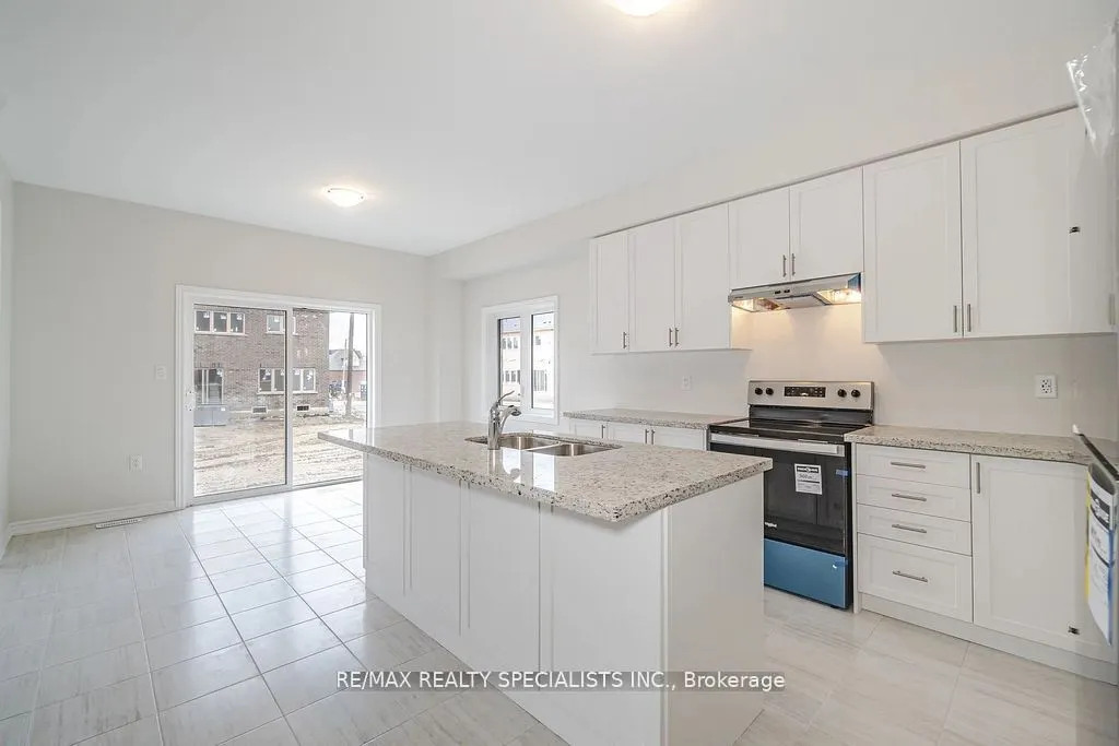 1503 Prentice Road W