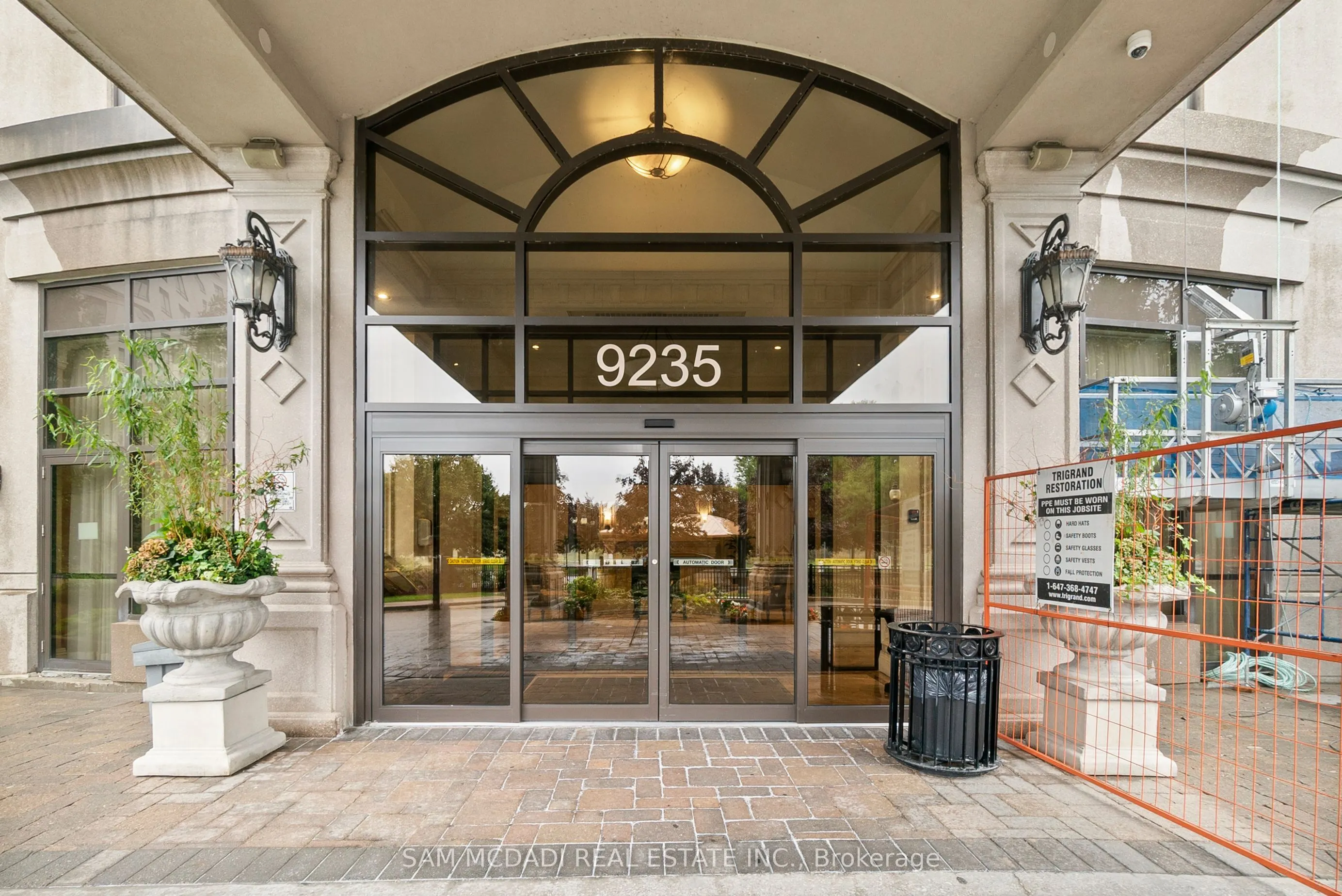 9235 Jane Street, #1616