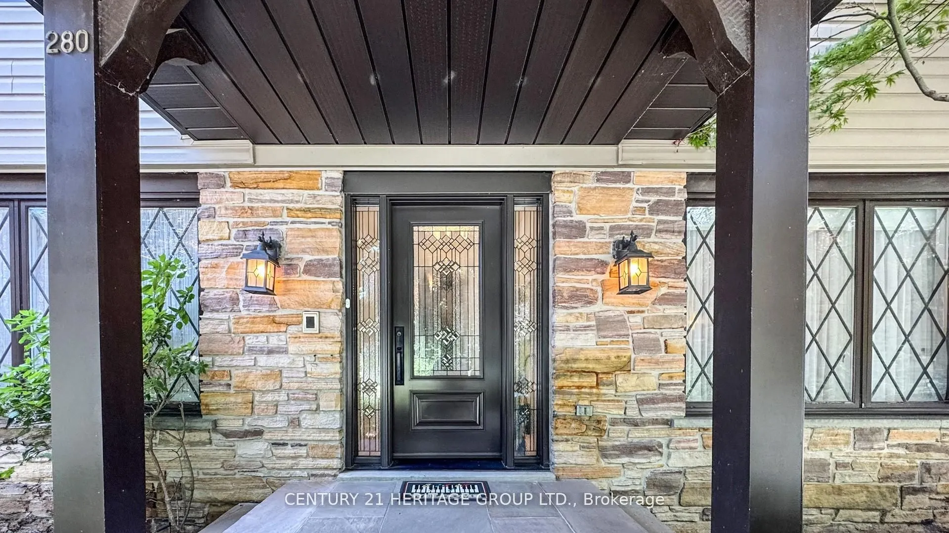 280 Henderson Avenue