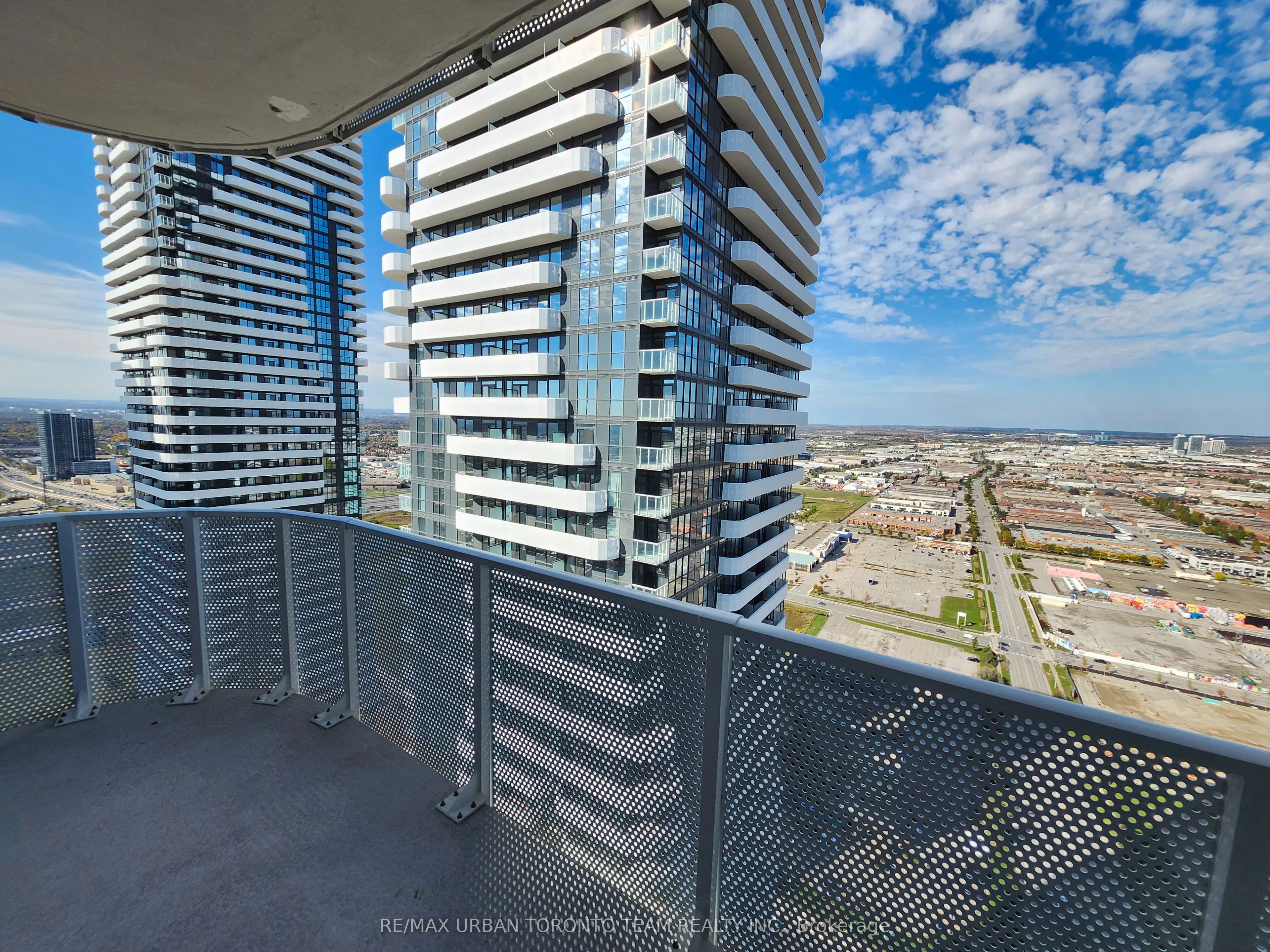 28 Interchange Way, #4603