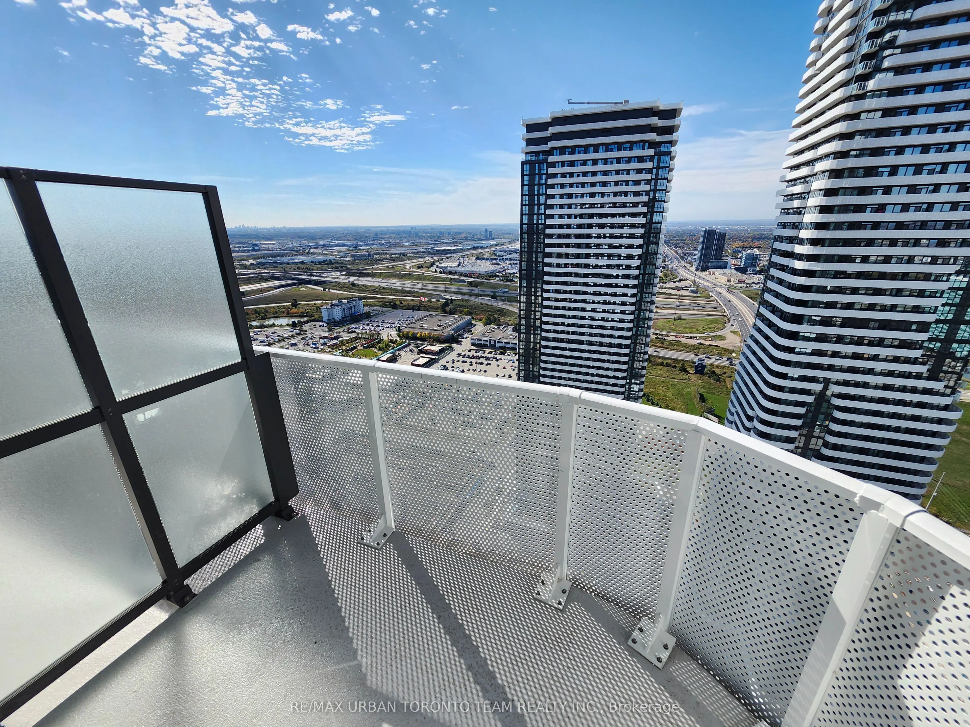 28 Interchange Way, #4603