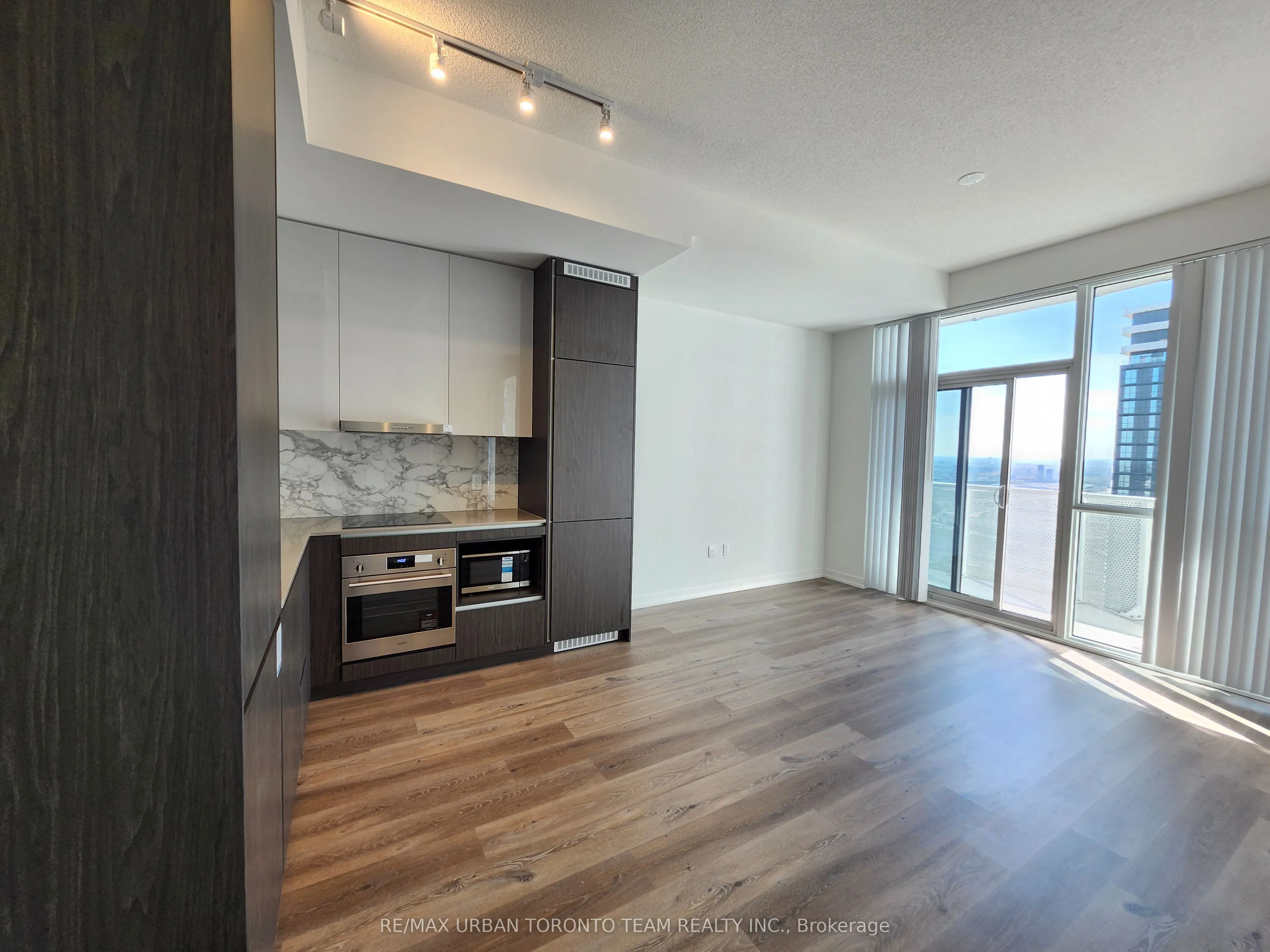 28 Interchange Way, #4603