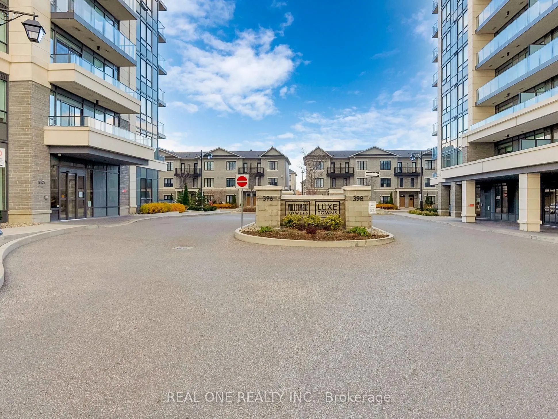 398 Highway 7 Road E, #1209