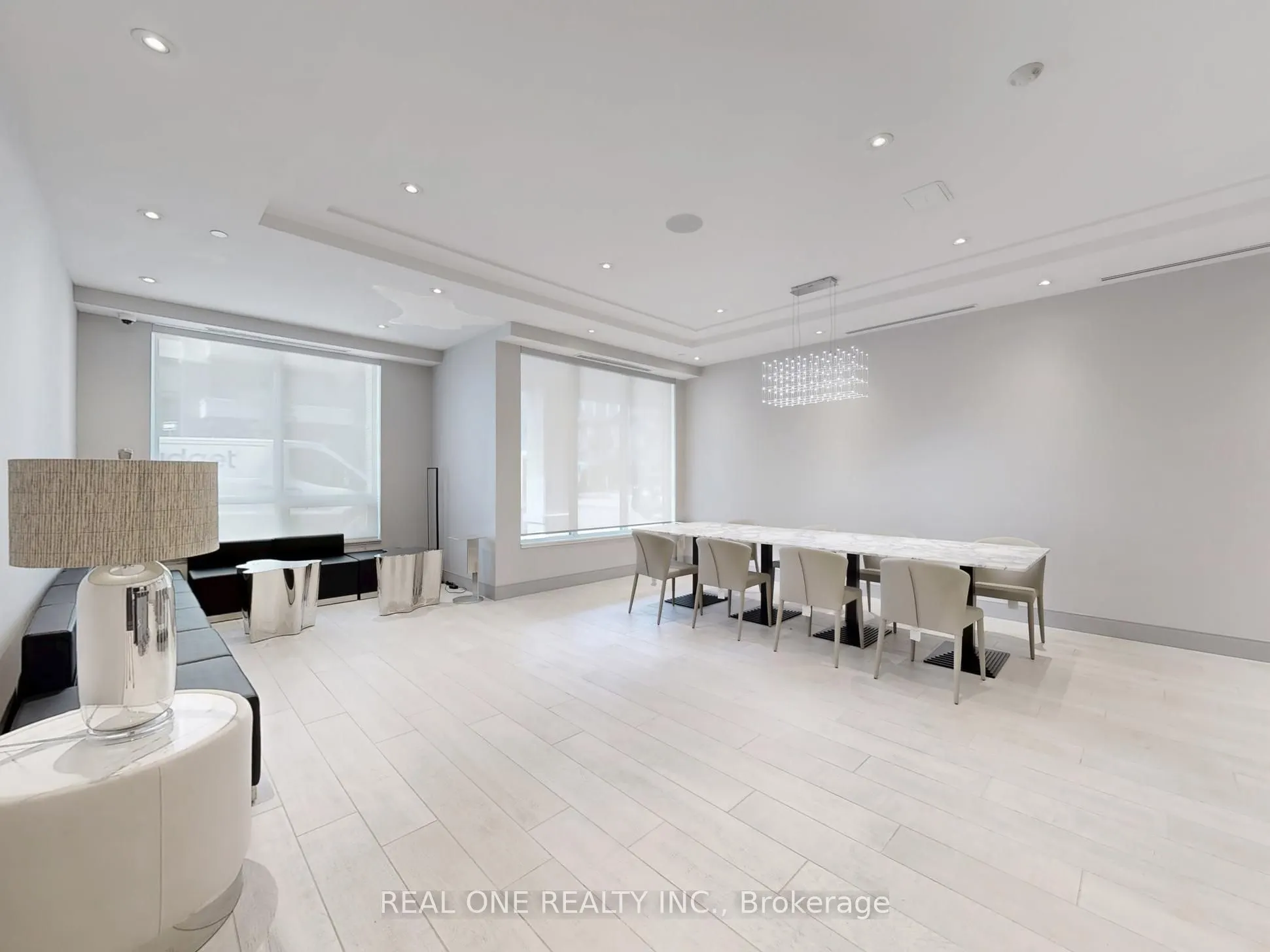 398 Highway 7 Road E, #1209