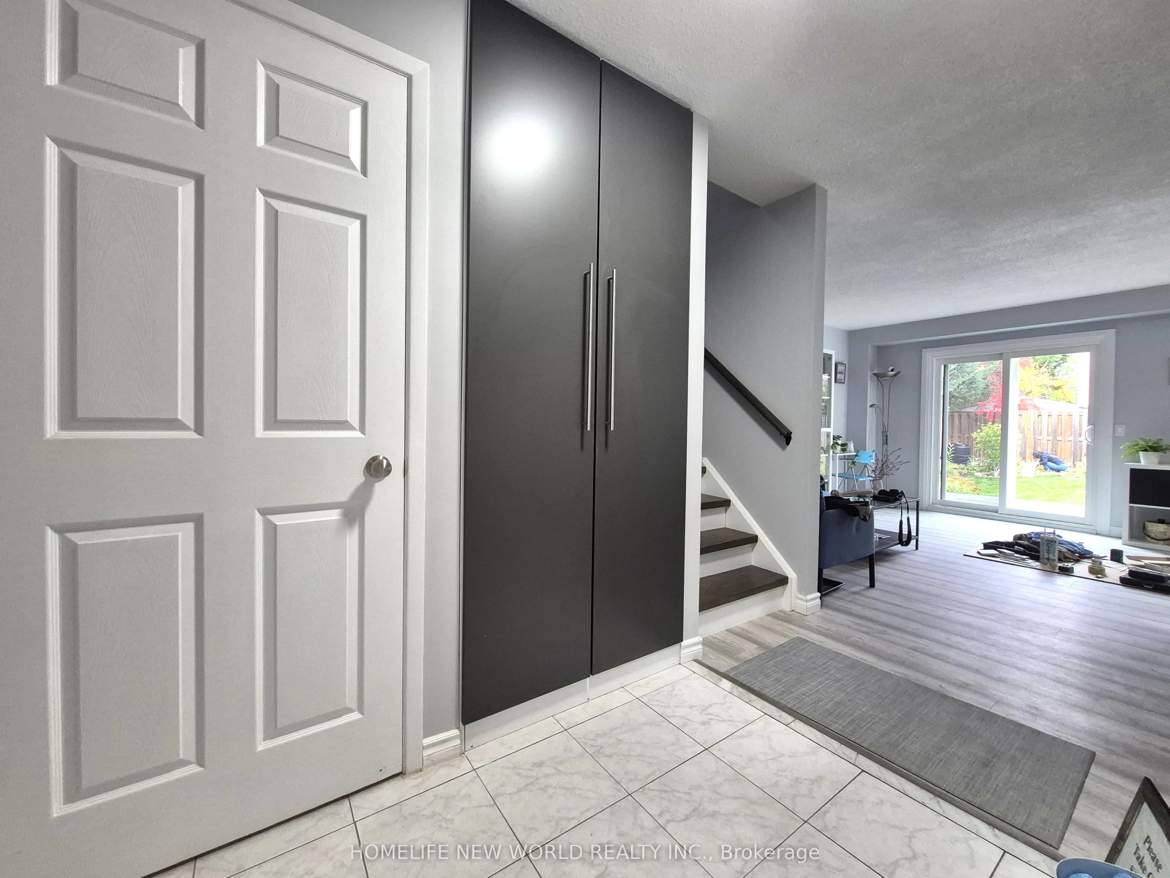 88 Madsen Crescent