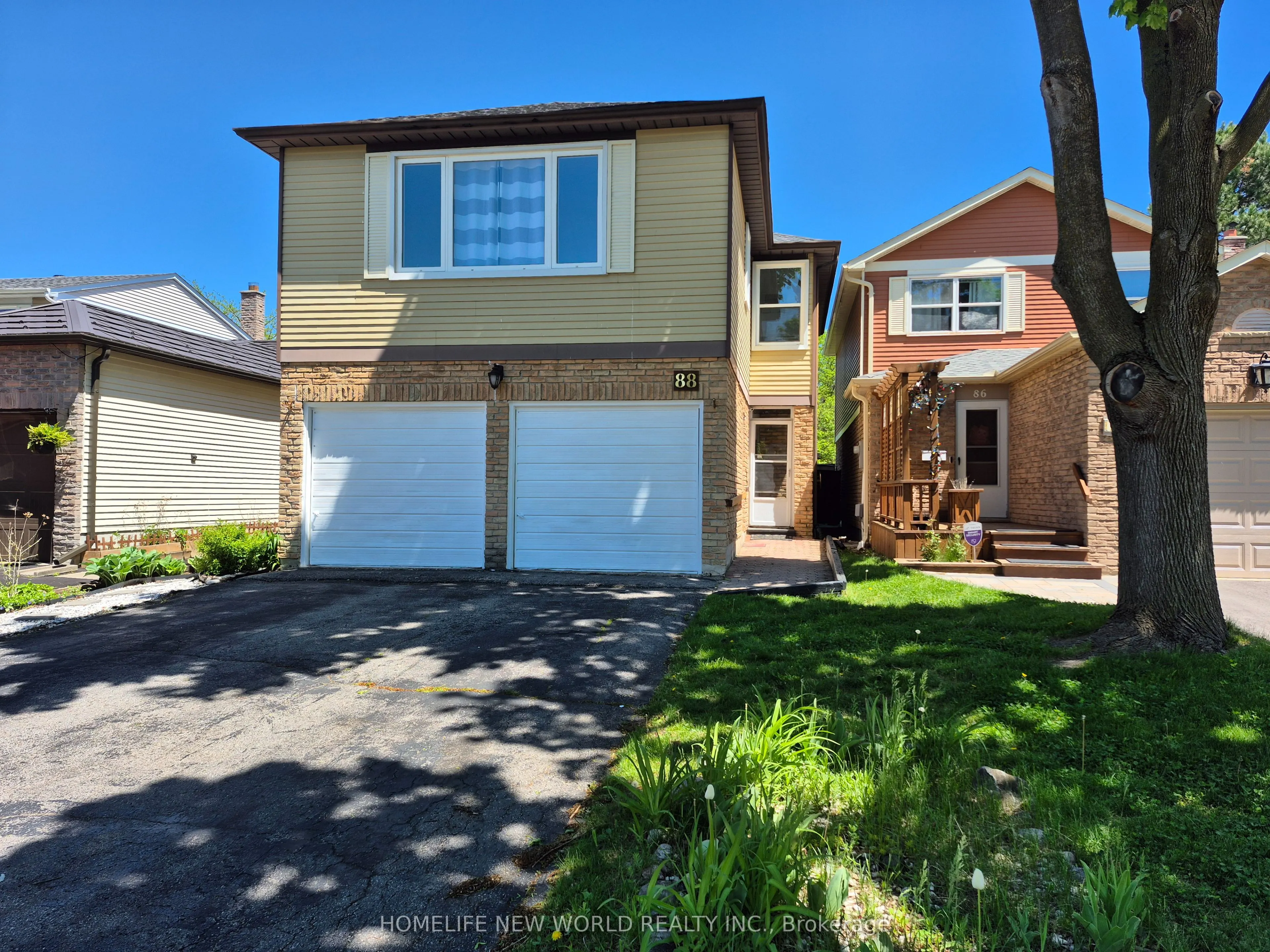 88 Madsen Crescent