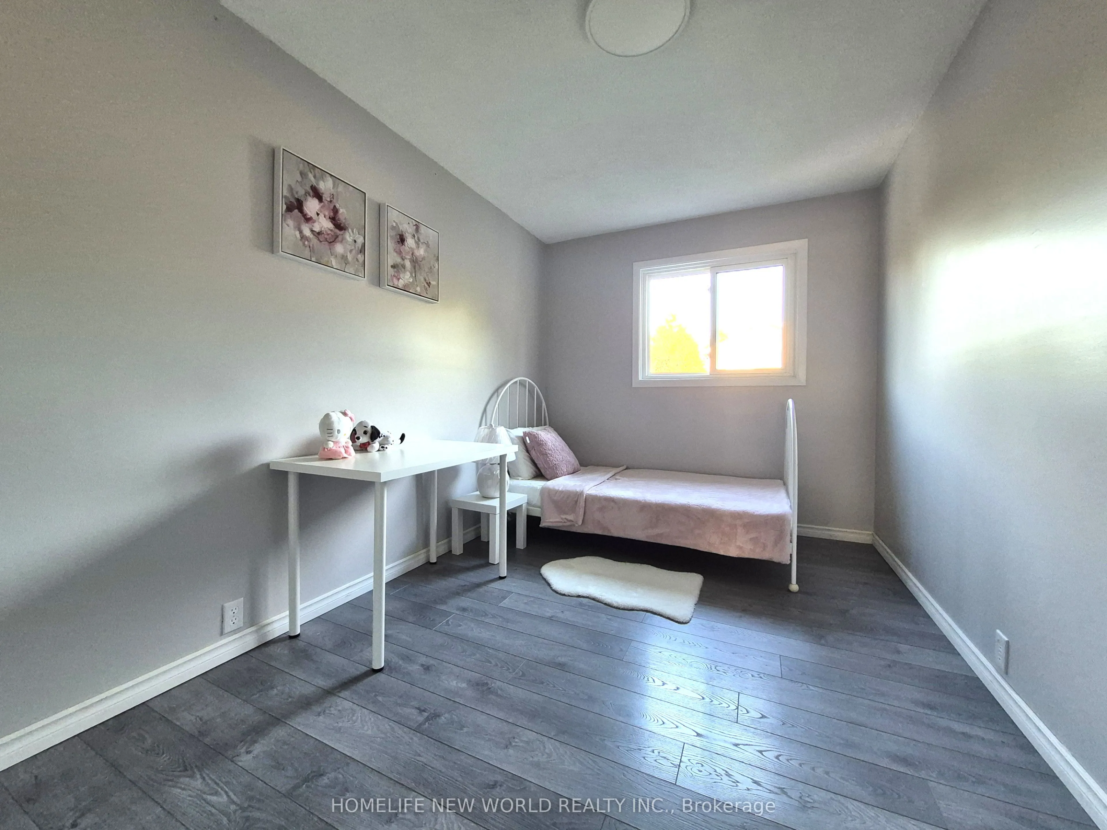88 Madsen Crescent