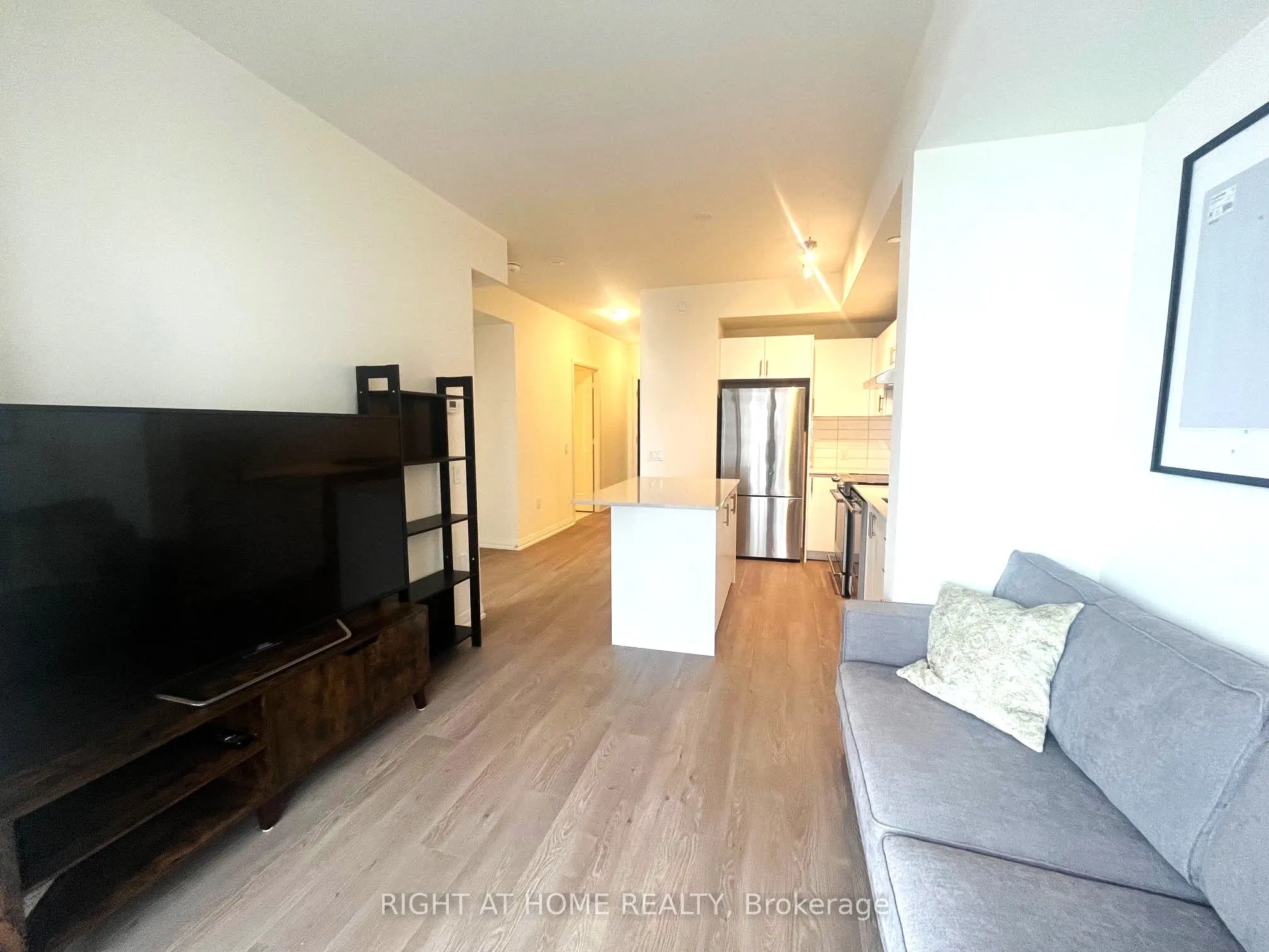 9000 Jane Street, #1616