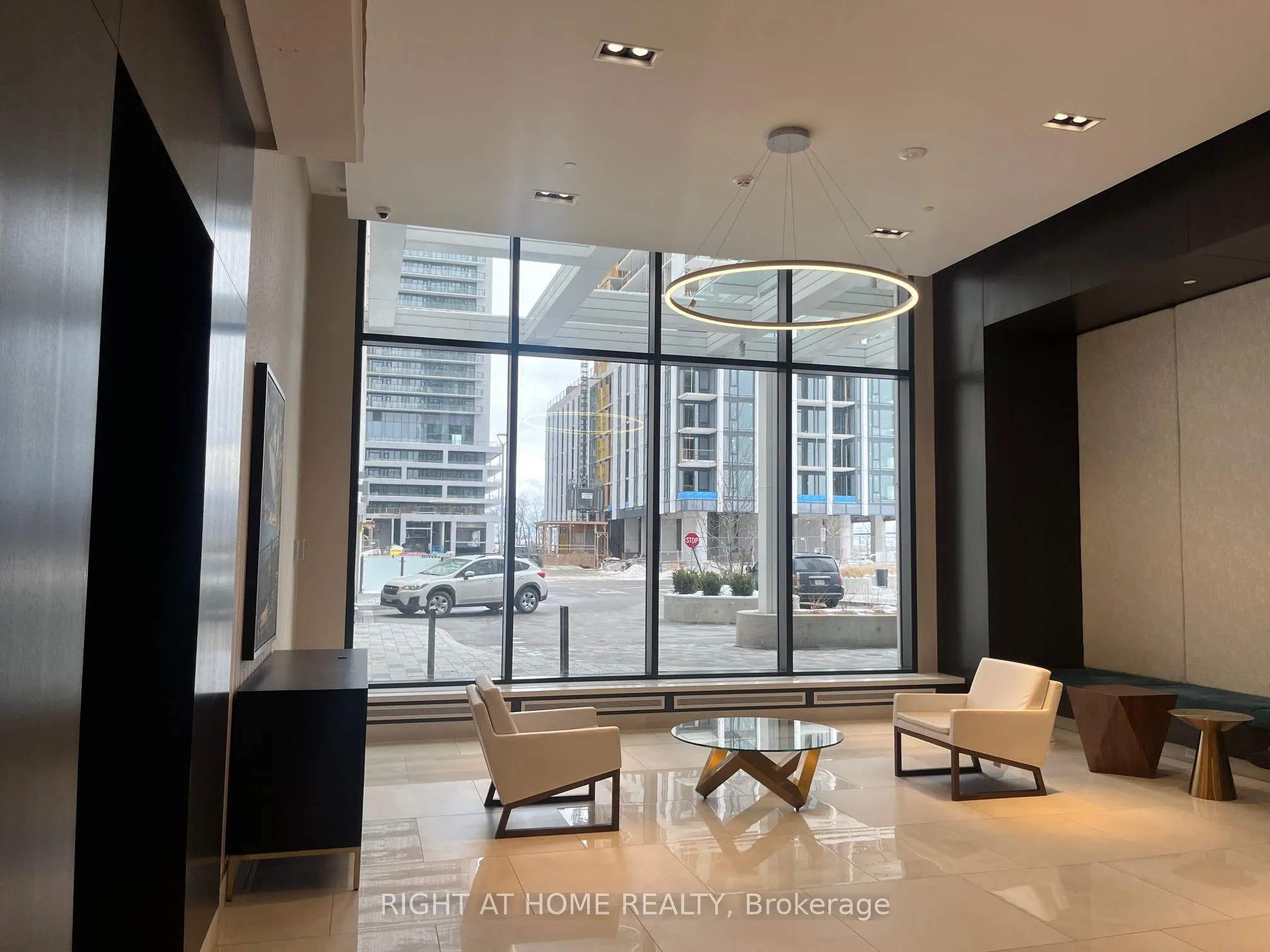 9000 Jane Street, #1616