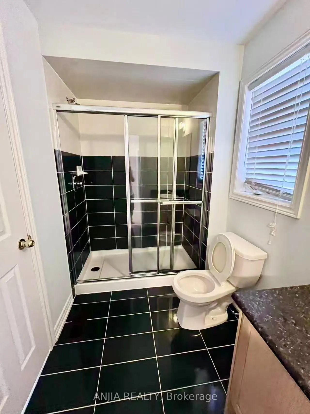 1137 Quick Street