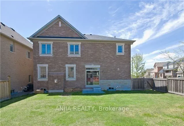 1137 Quick Street