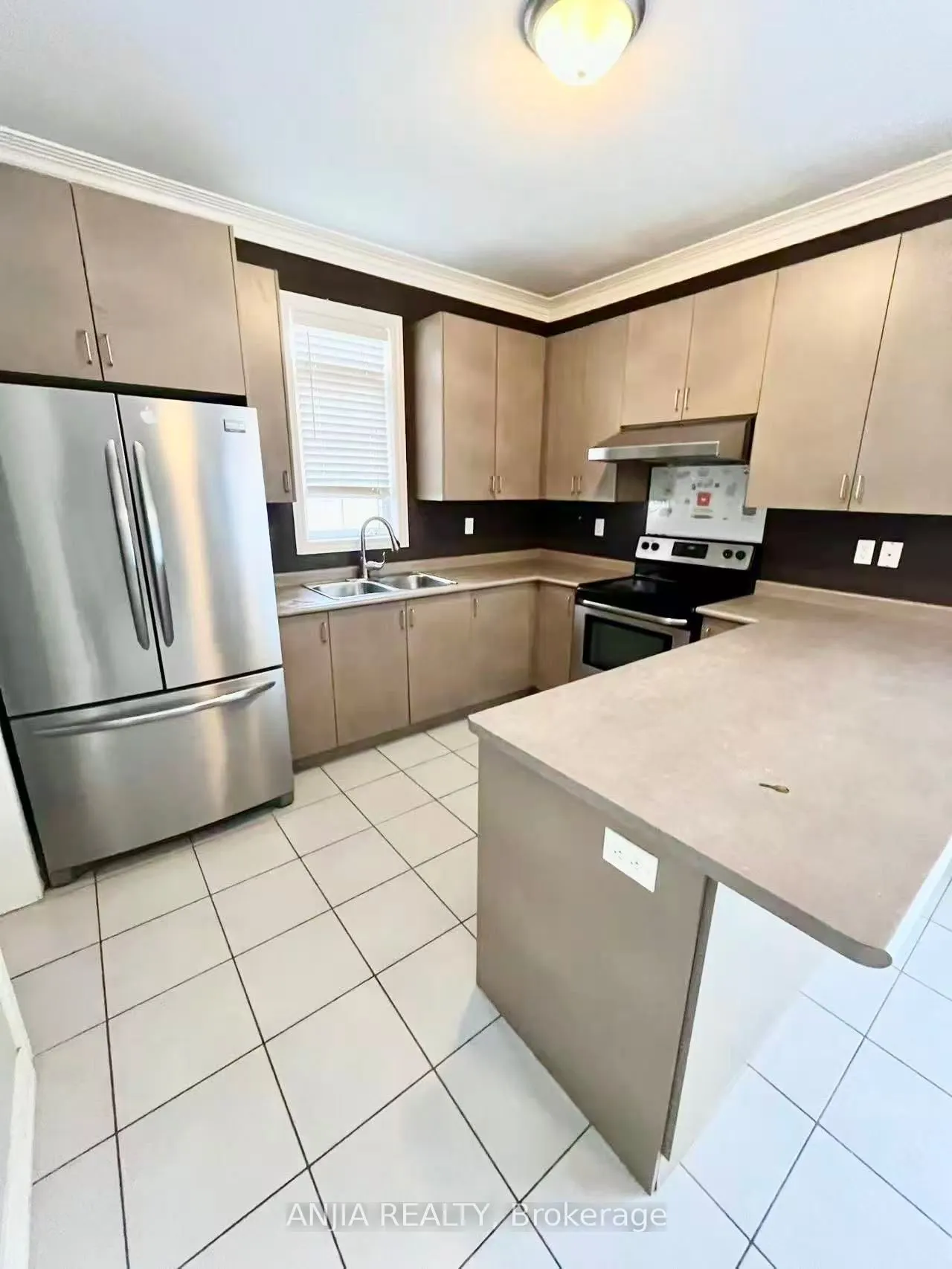 1137 Quick Street