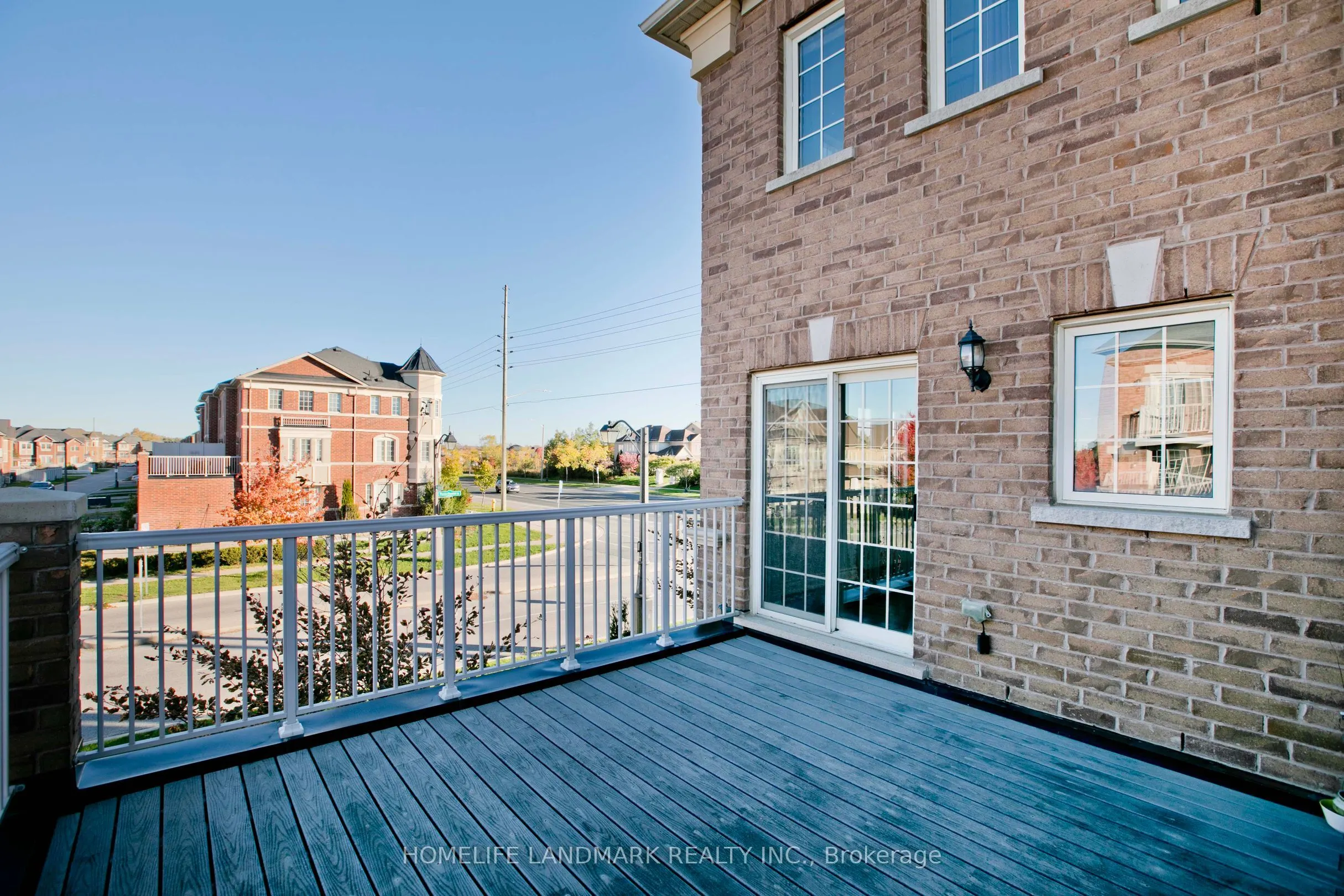 2 Percy Reesor Street