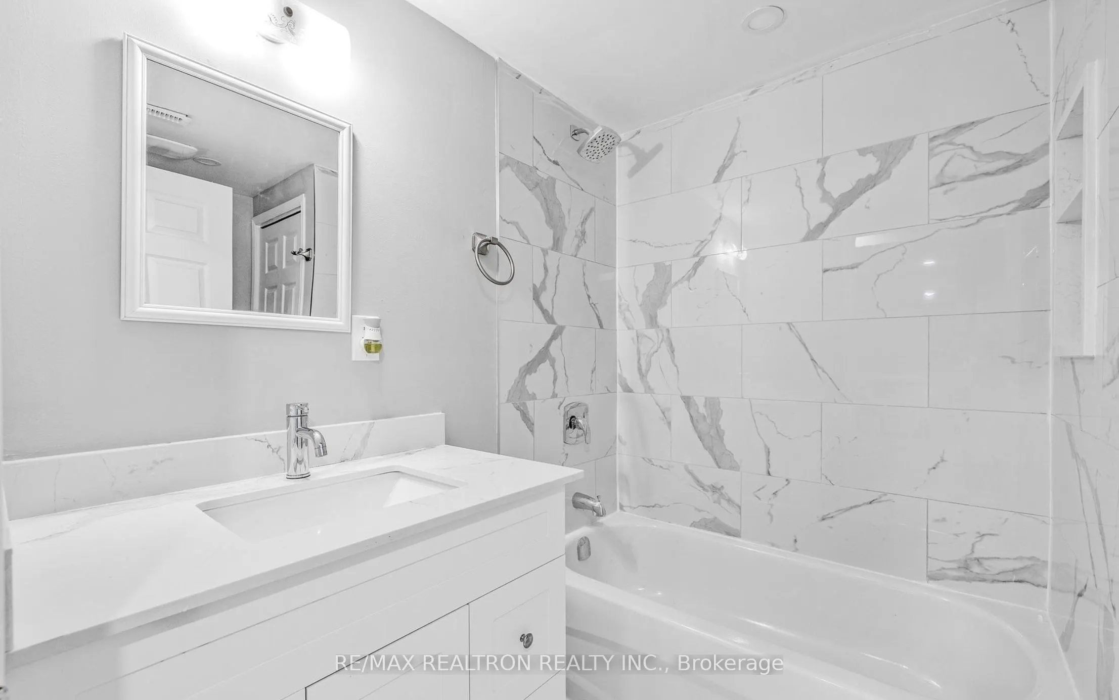 689 Leslie Valley Drive, #BSMT