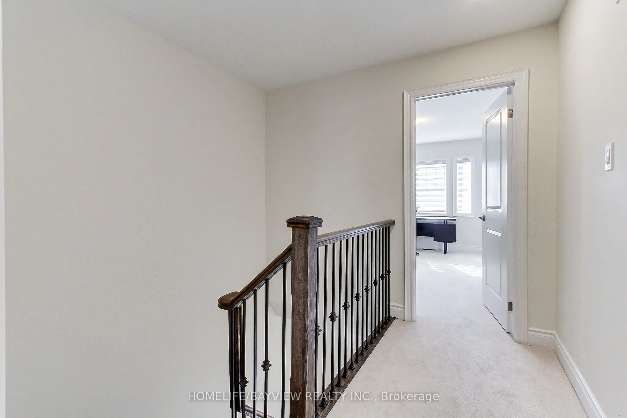 70 Lorne Thomas Place