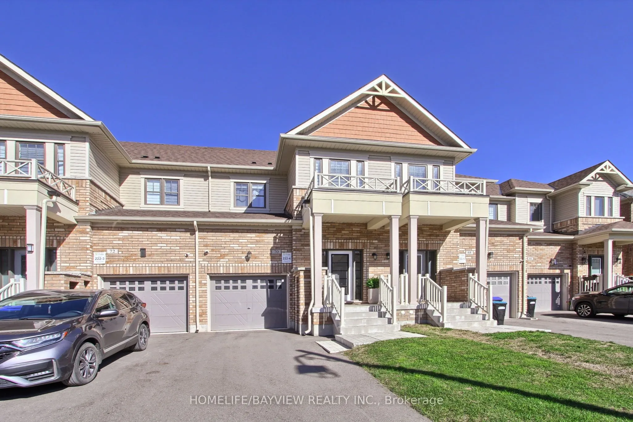 70 Lorne Thomas Place
