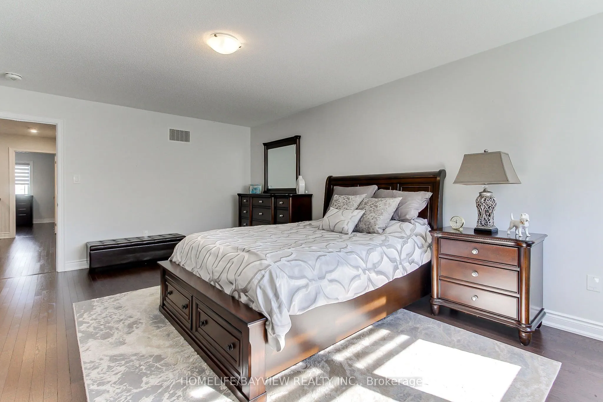 37 Arnold Crescent