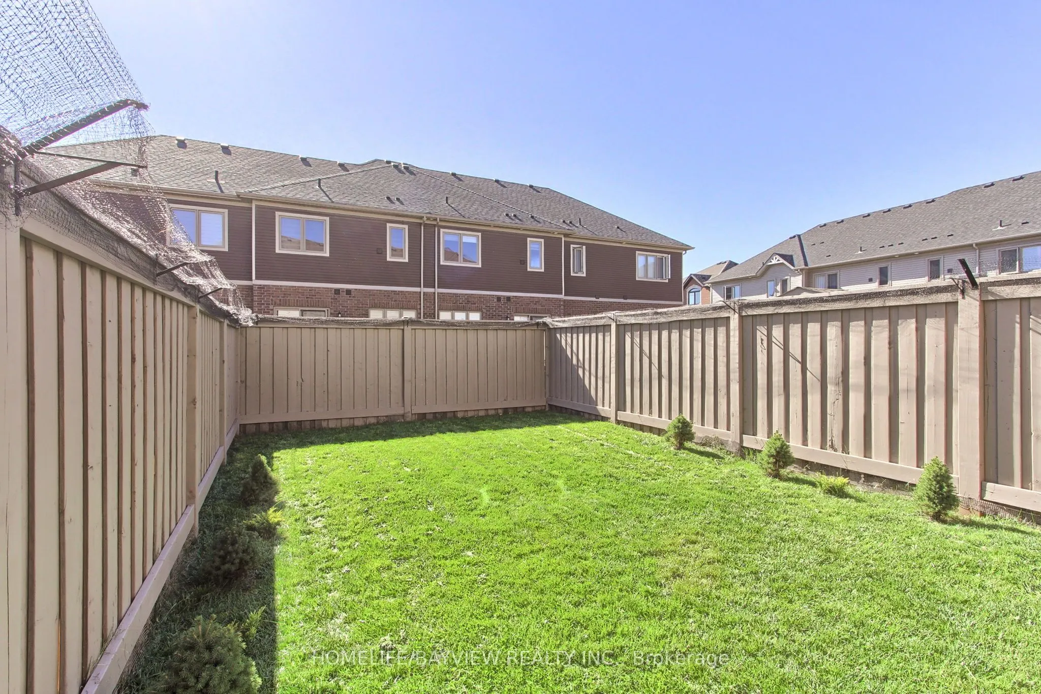 37 Arnold Crescent