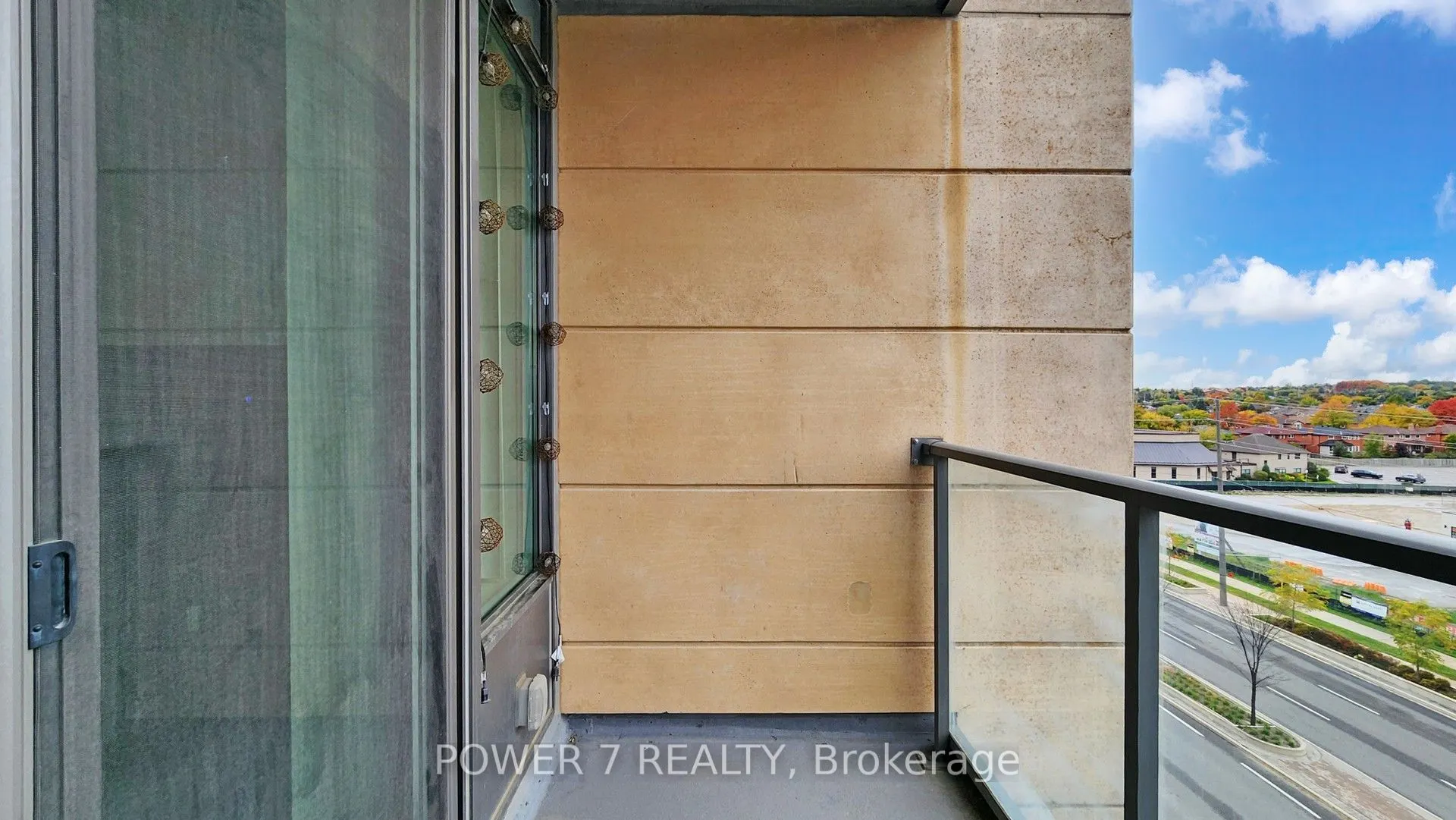 28 Uptown Drive, #718