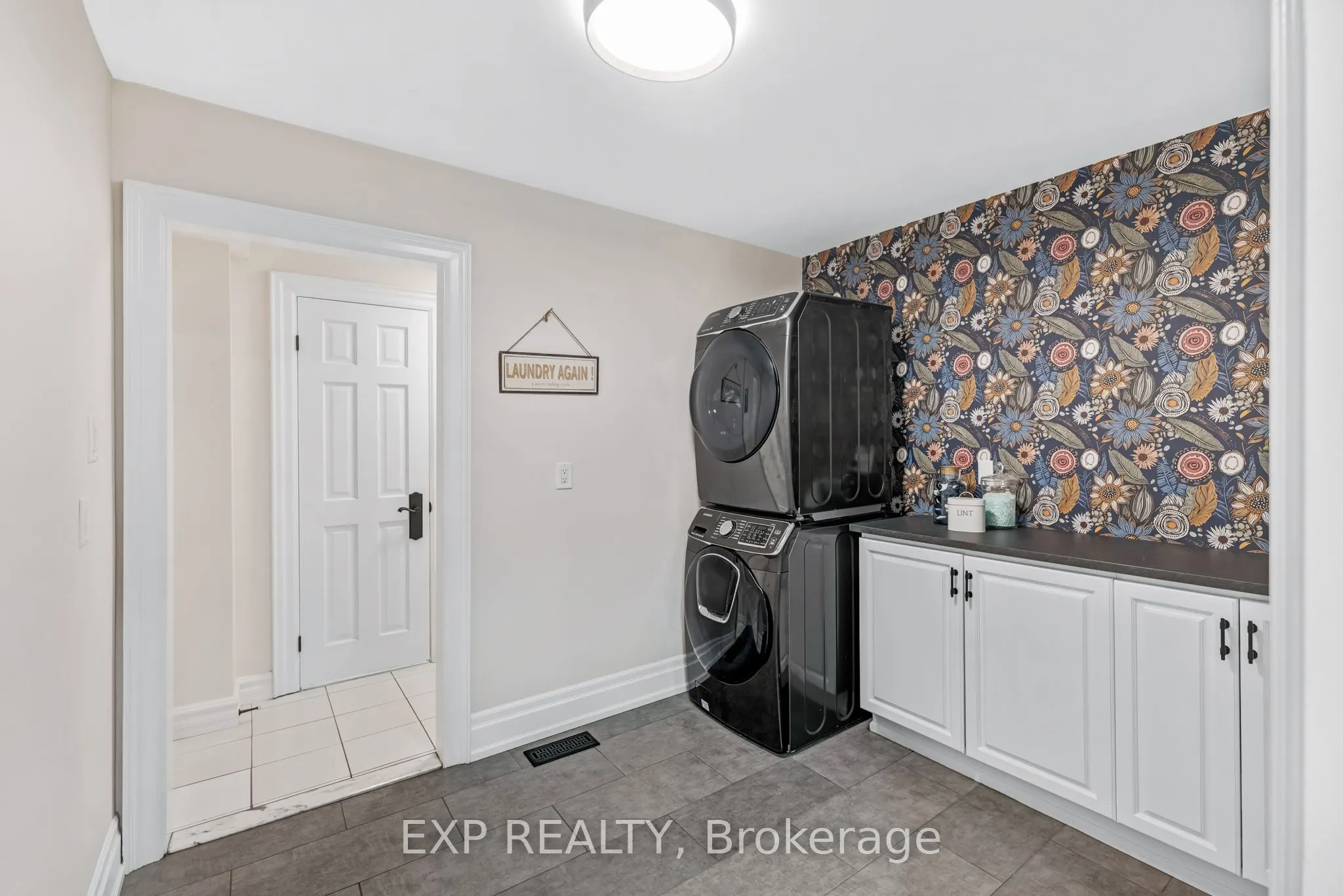 67 Geoffrey Crescent