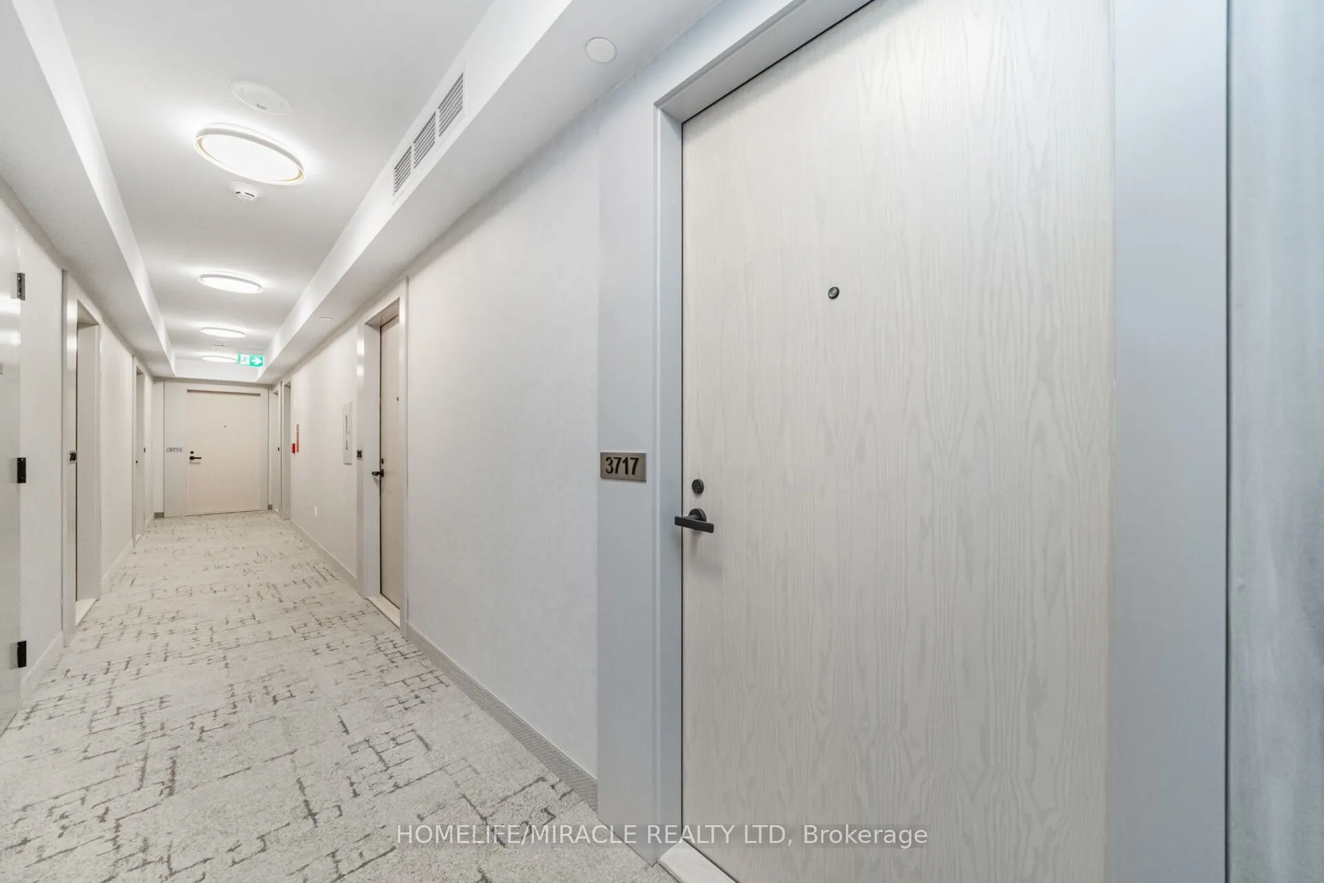 195 Commerce Street, #3717